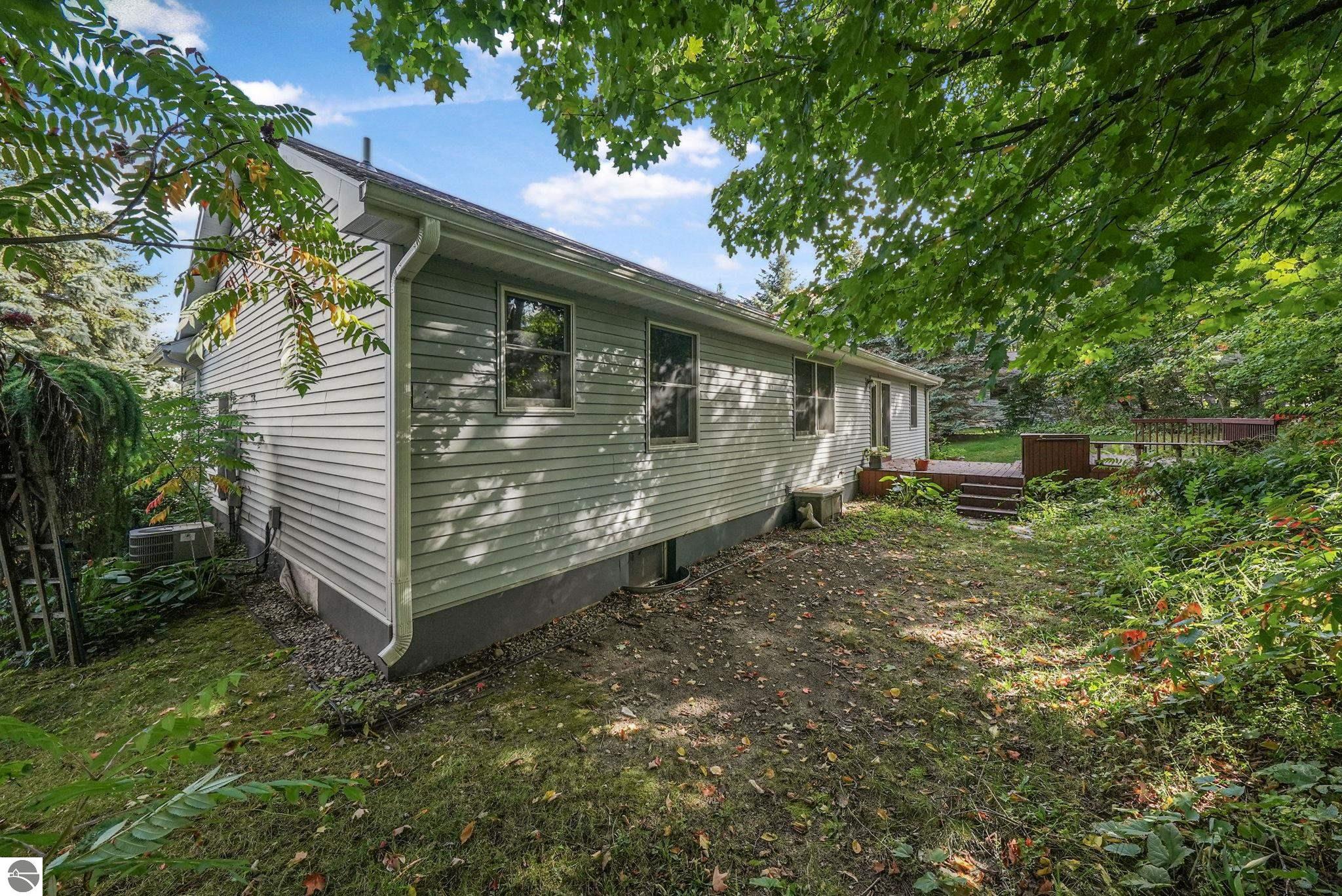 1251 Farmington Drive