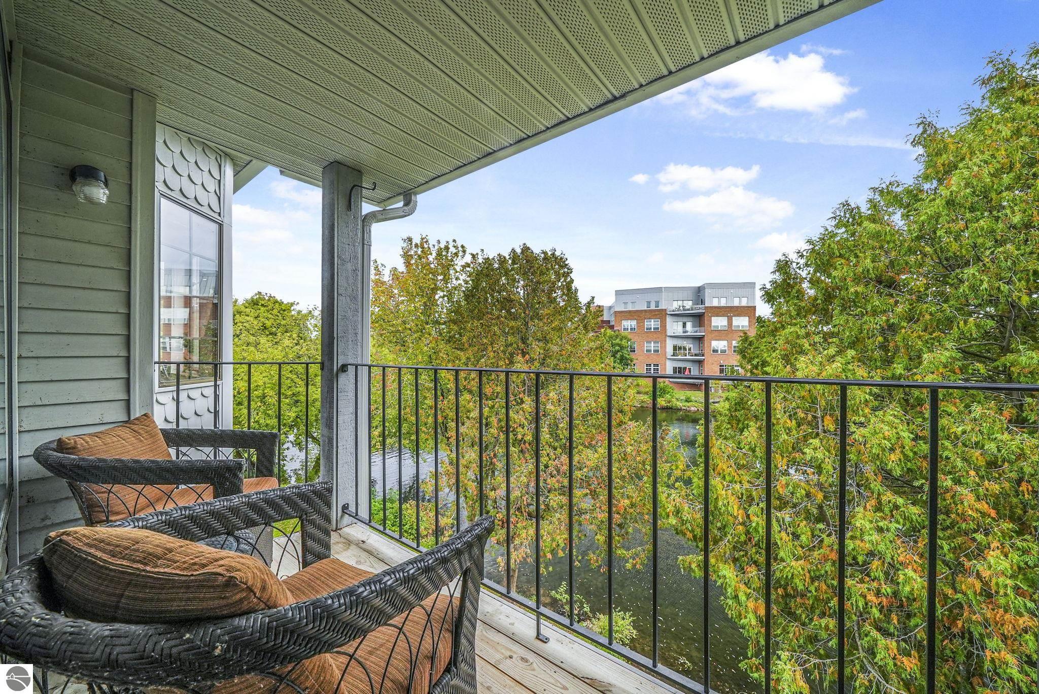 641 Riverine Drive # 302