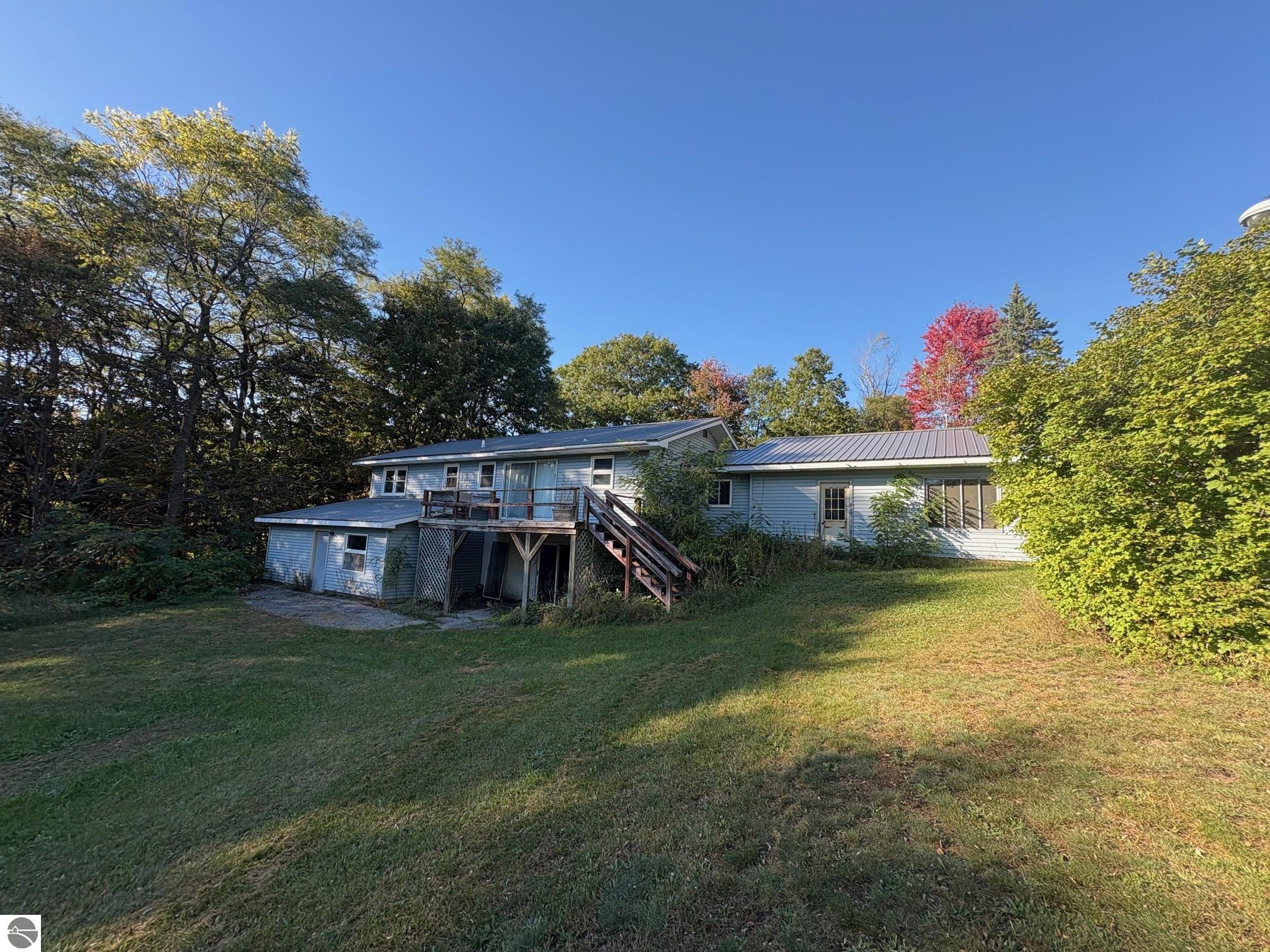8721 Glover Lake Road