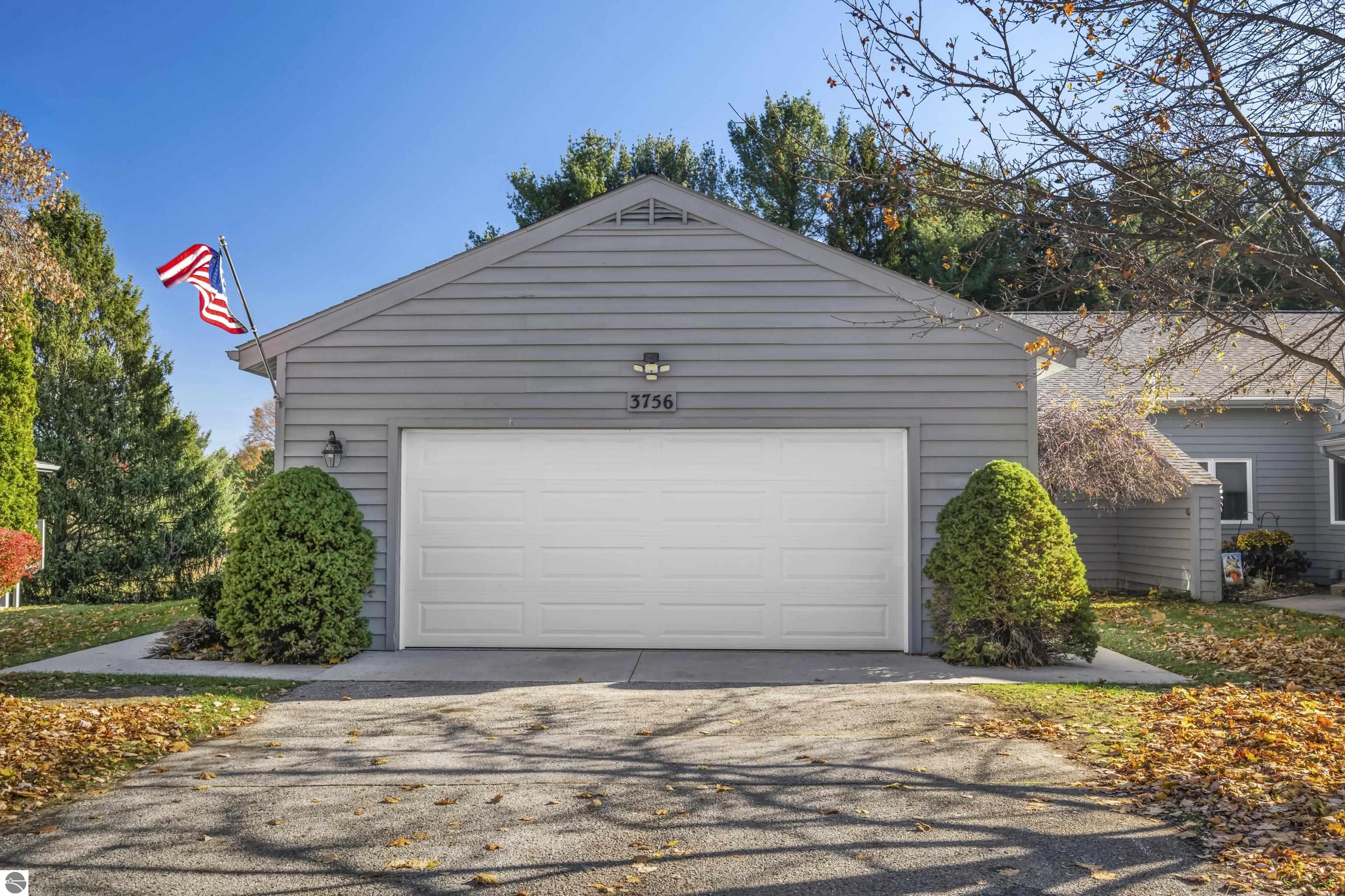 3756 Country Club Drive # 9