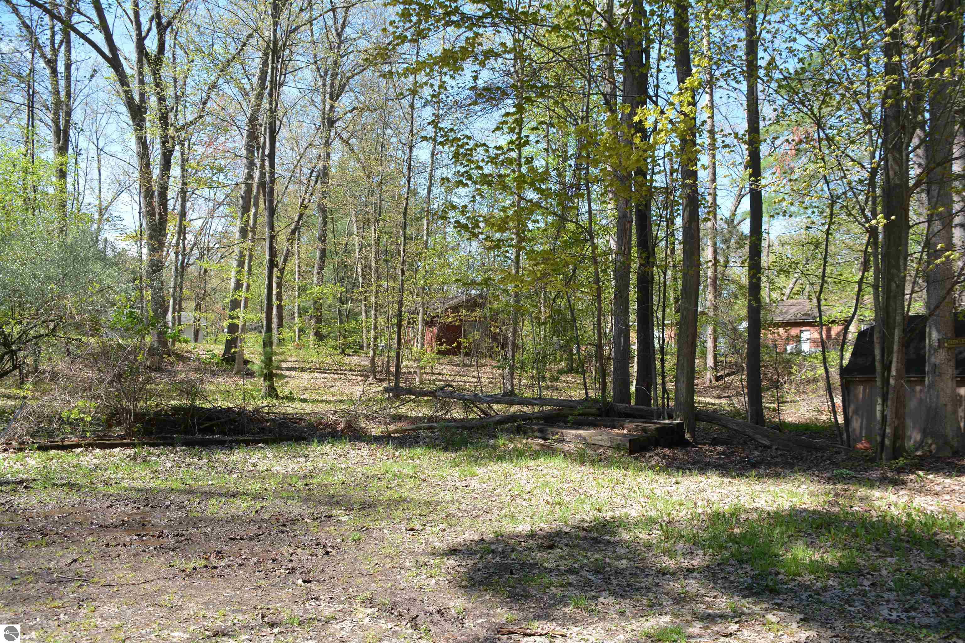 857 Maryjo Drive