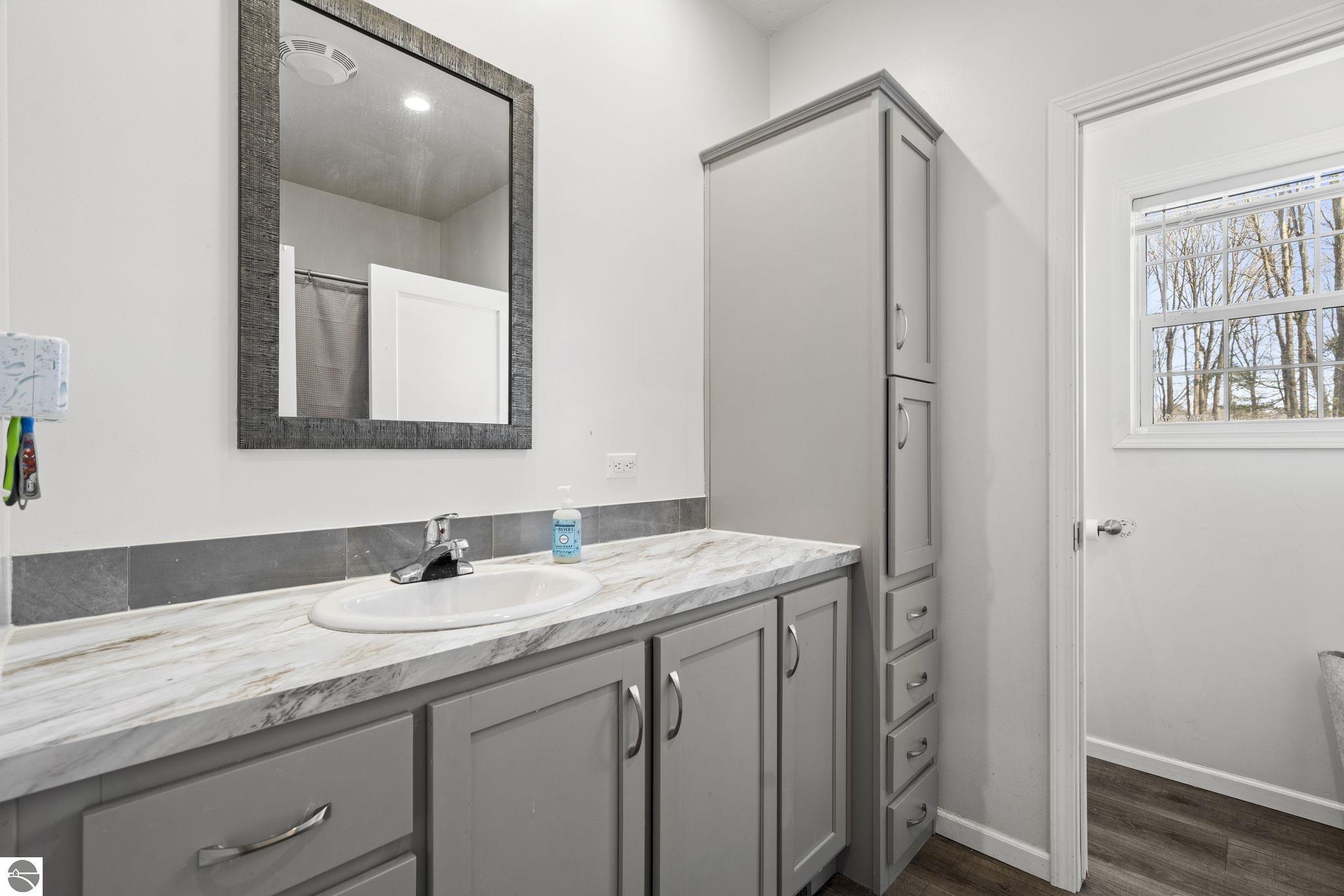 1111 SE East Lake Drive