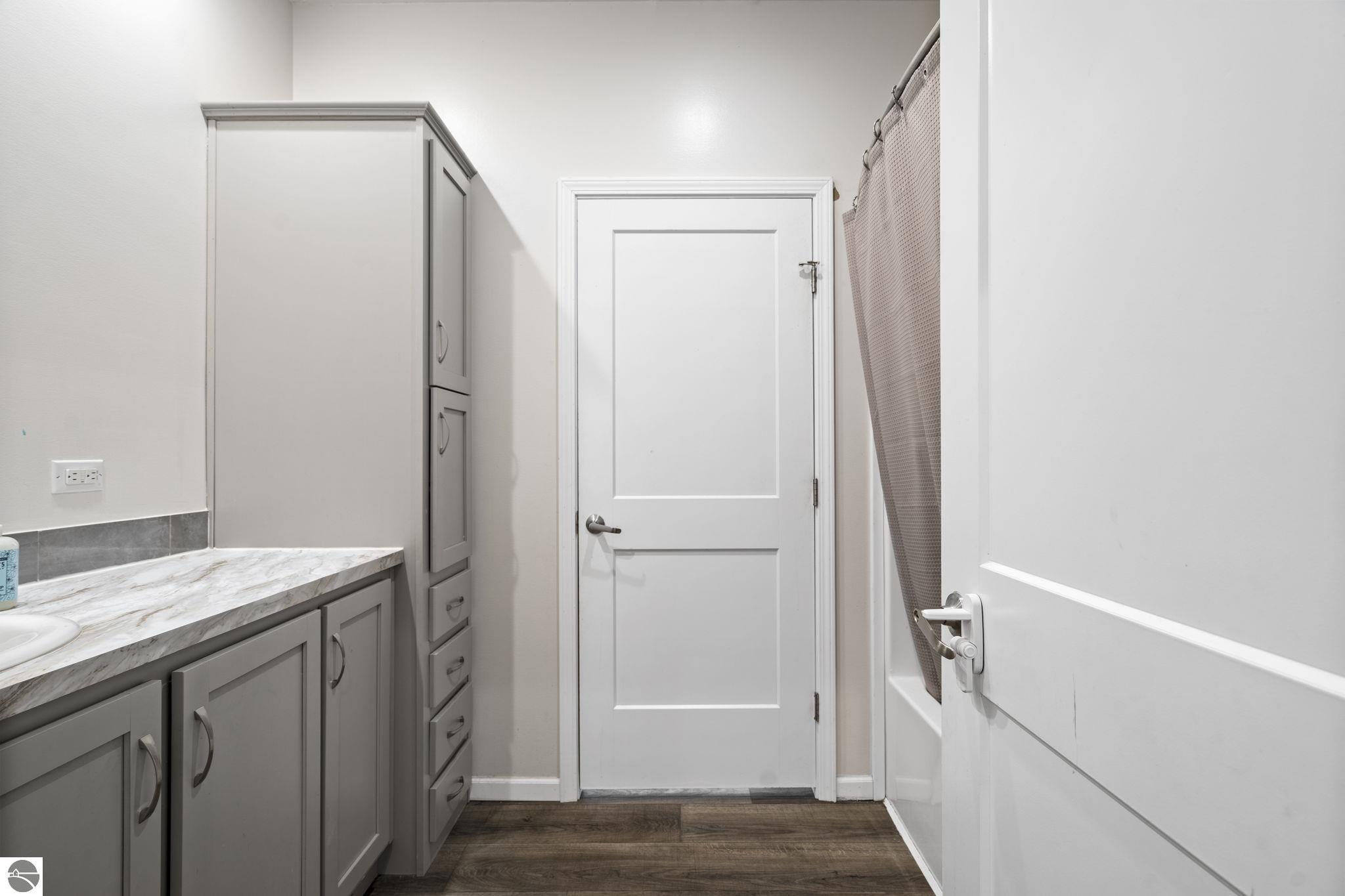 1111 SE East Lake Drive