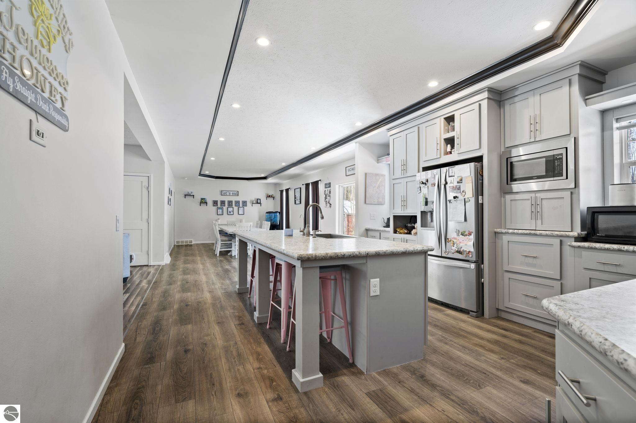 1111 SE East Lake Drive