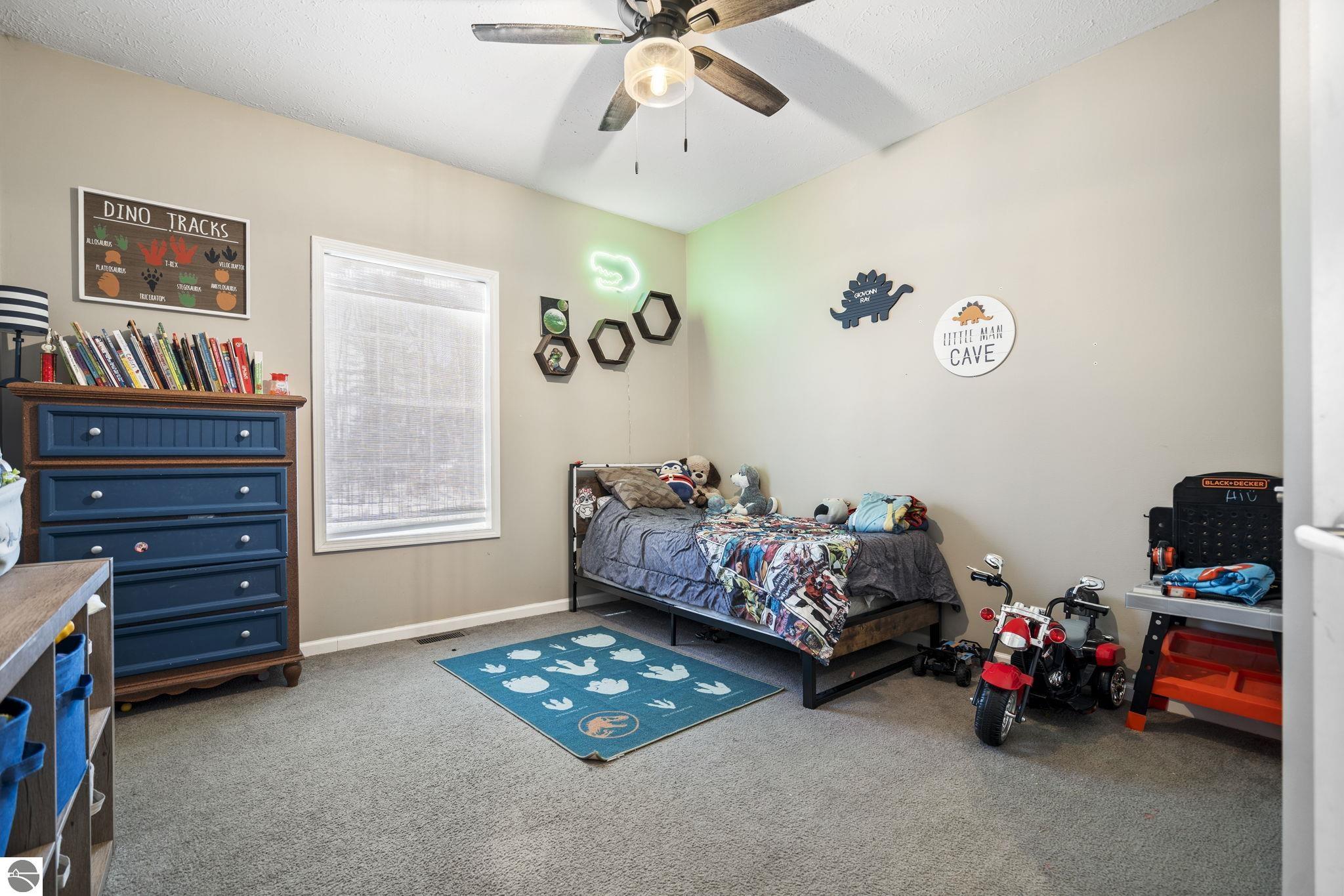 1111 SE East Lake Drive