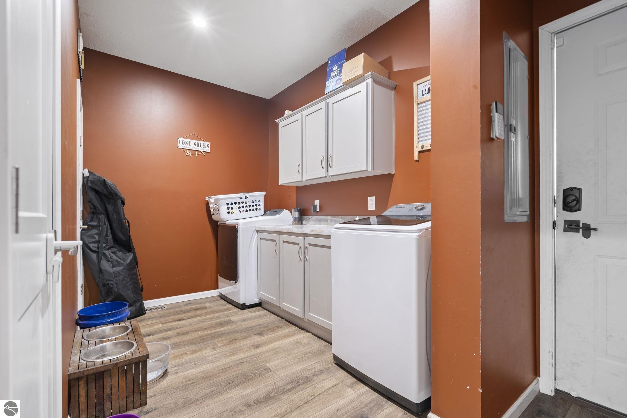 1111 SE East Lake Drive