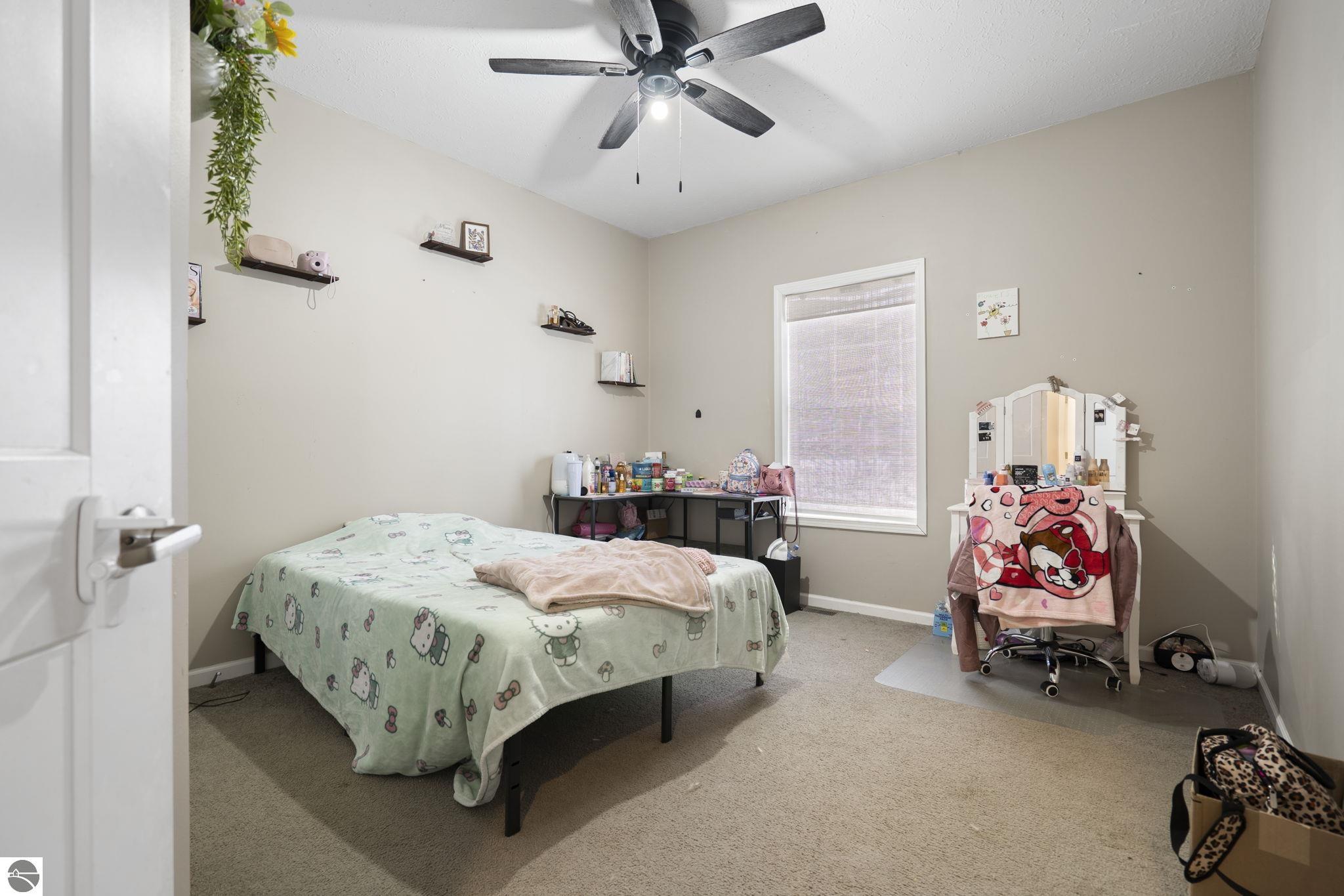 1111 SE East Lake Drive