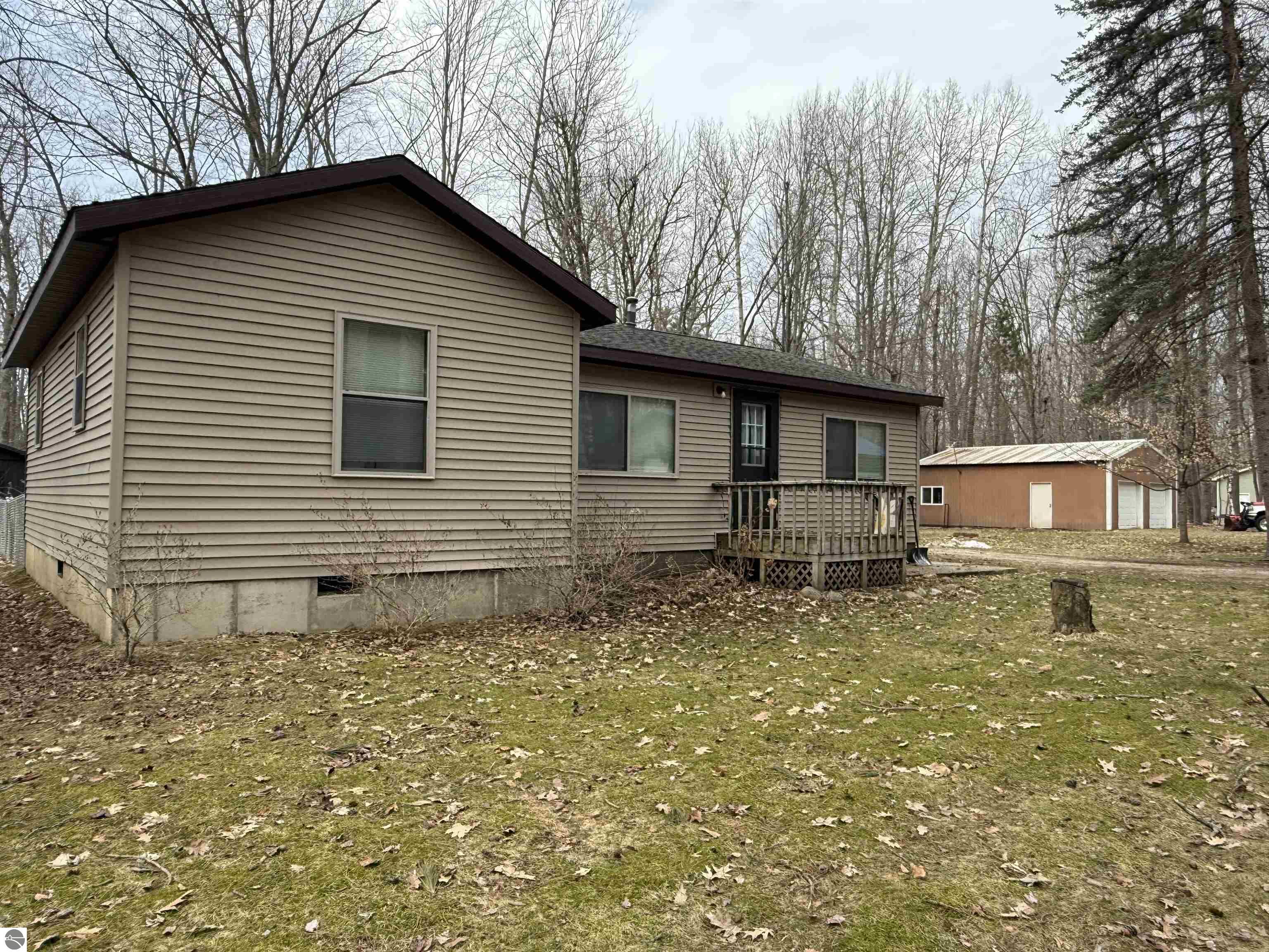 1550 S Chippewa