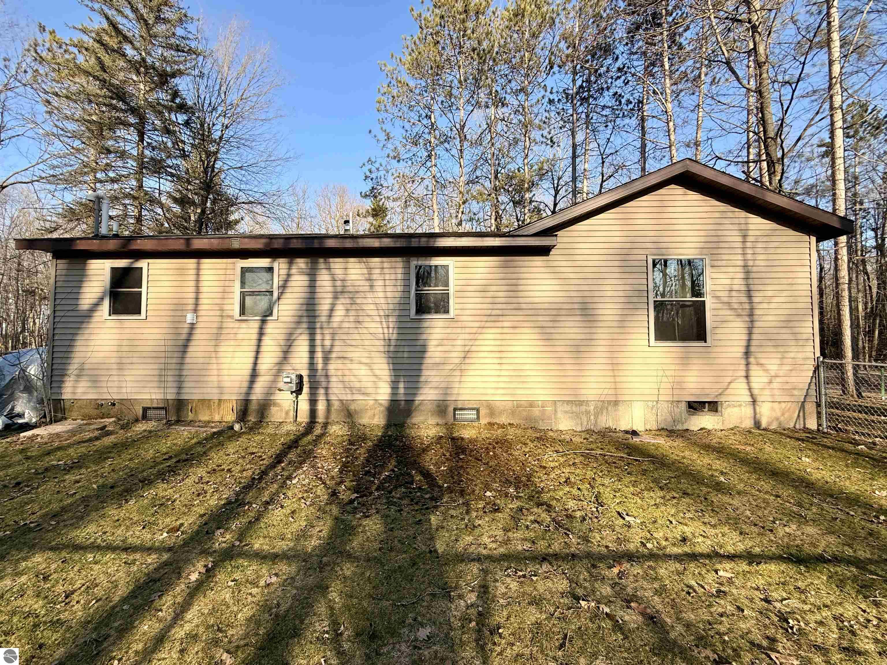 1550 S Chippewa
