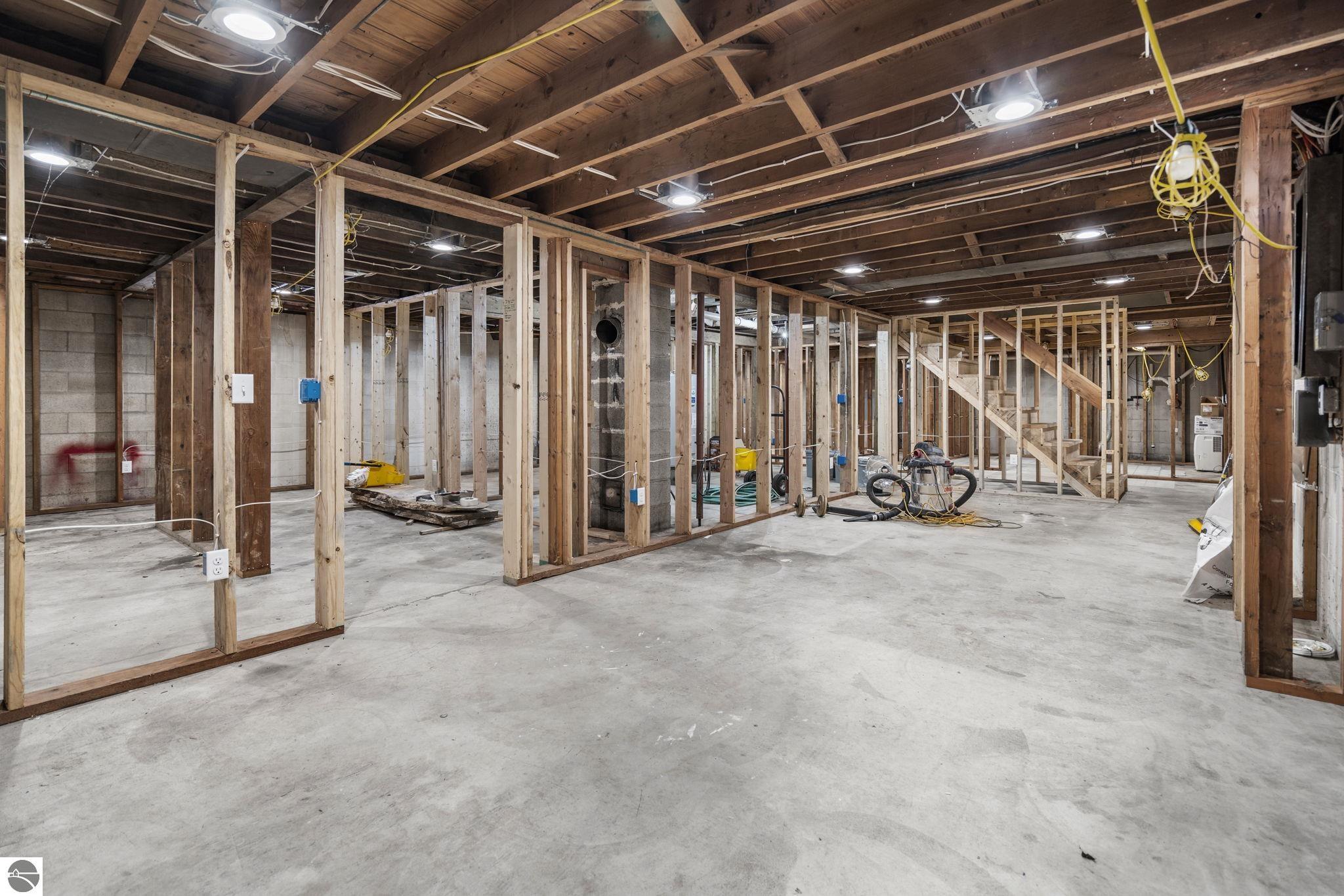 510 S Three Mile Road