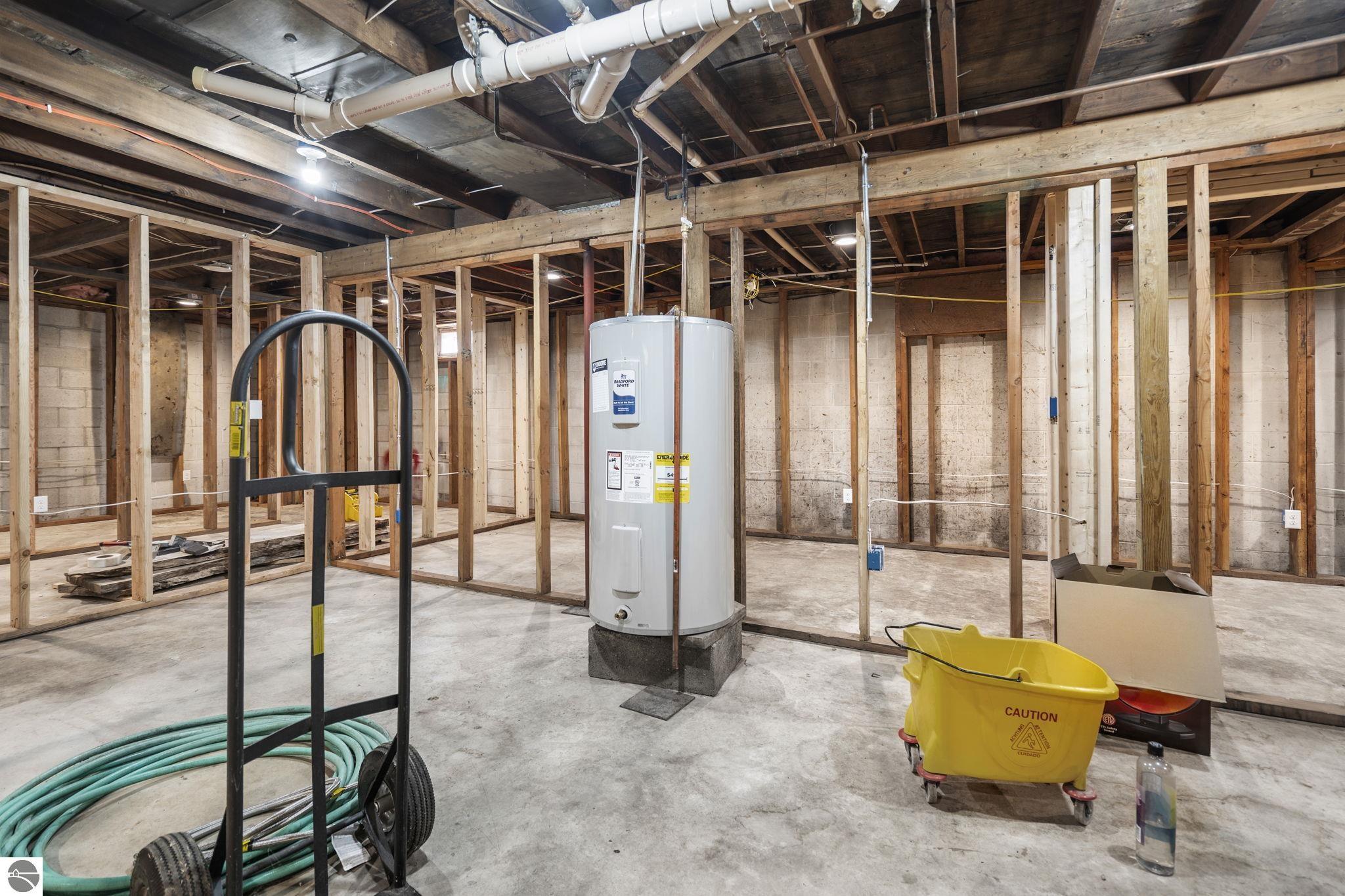 510 S Three Mile Road