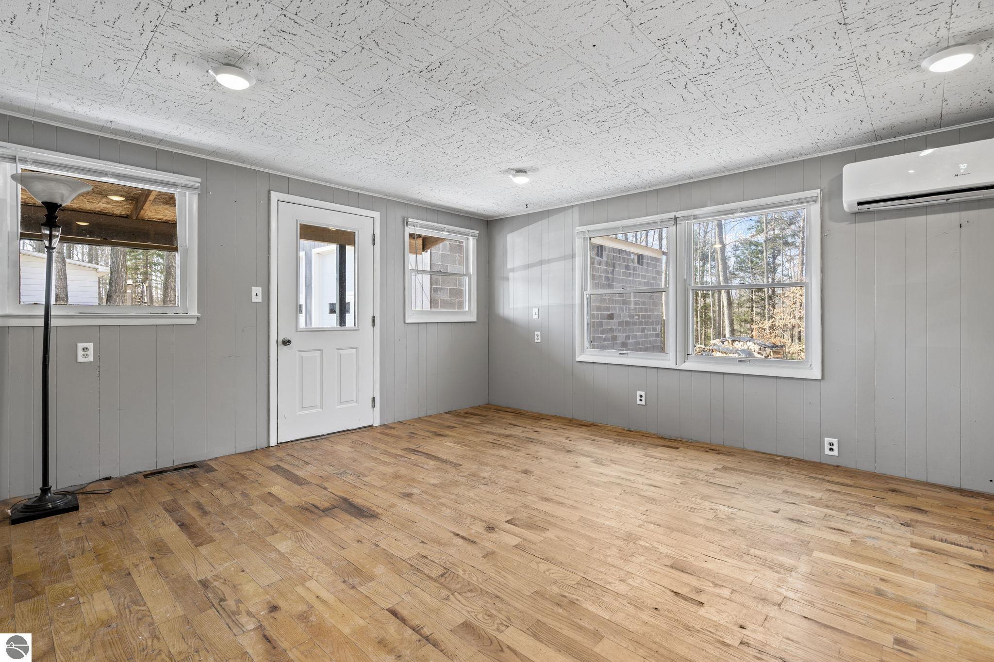 510 S Three Mile Road