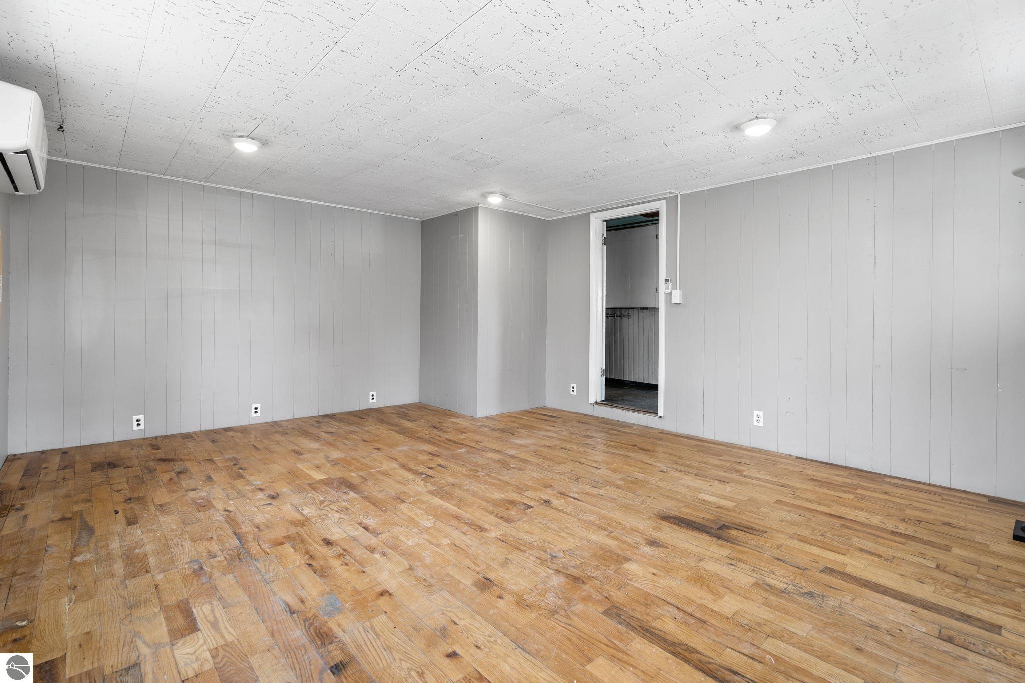 510 S Three Mile Road