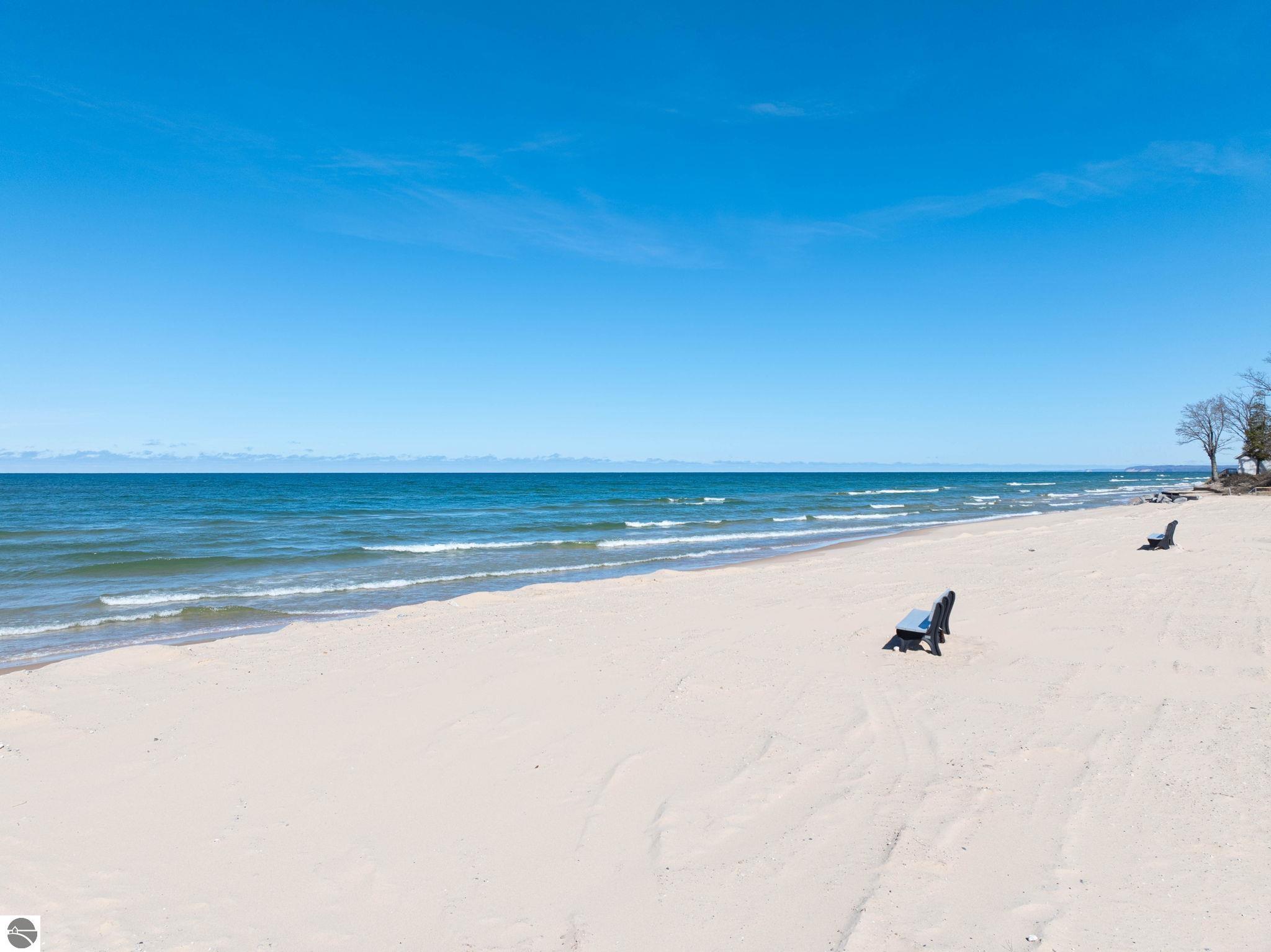 3126 Lake Shore Road