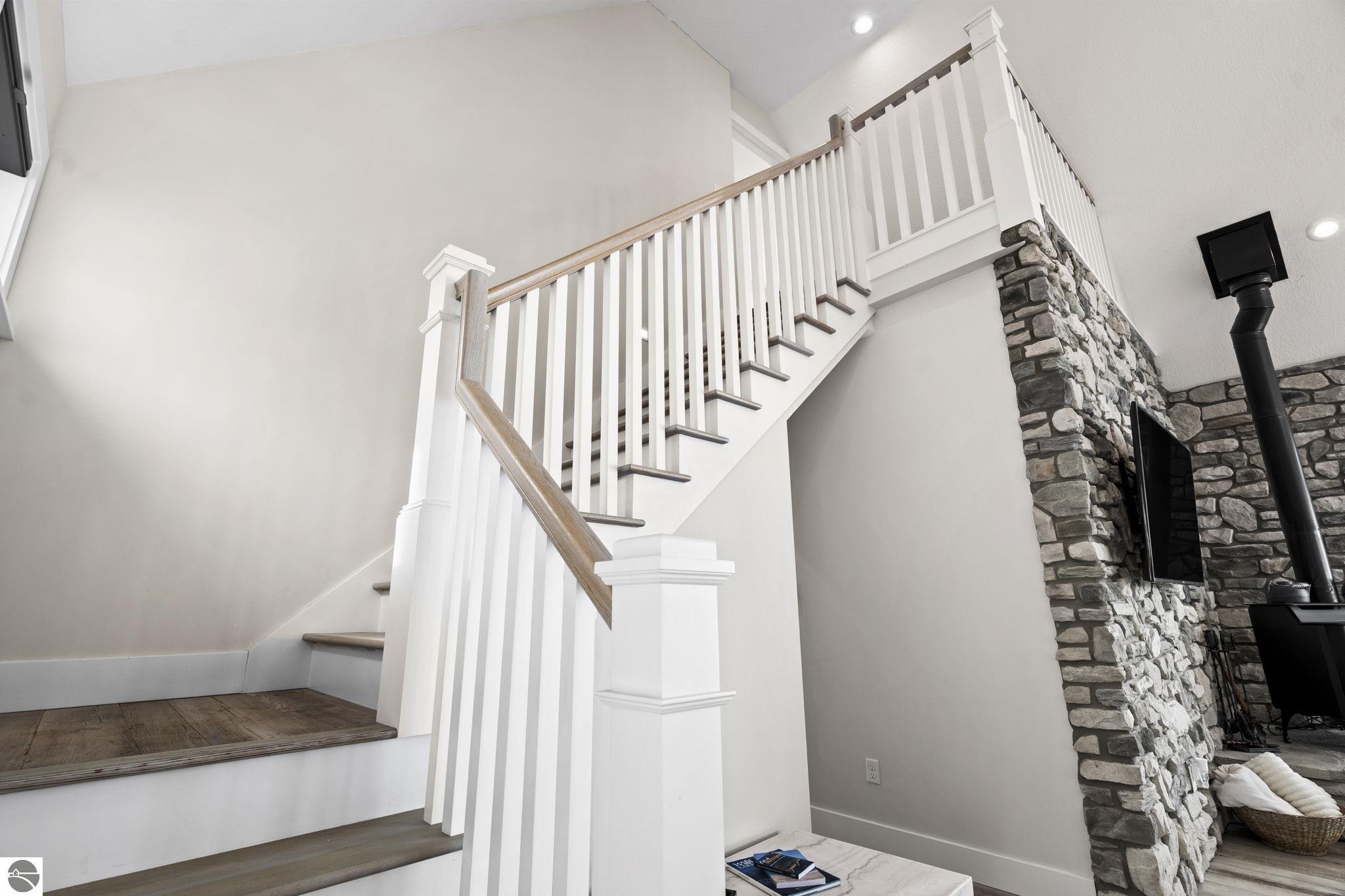 3126 Lake Shore Road