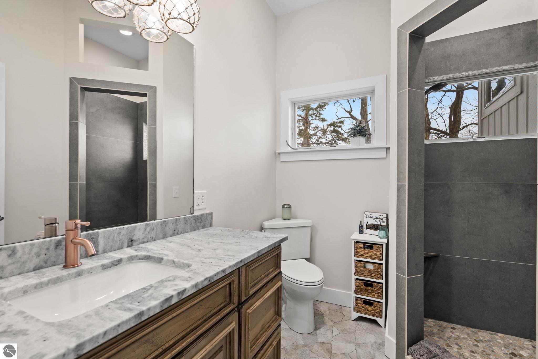 3126 Lake Shore Road