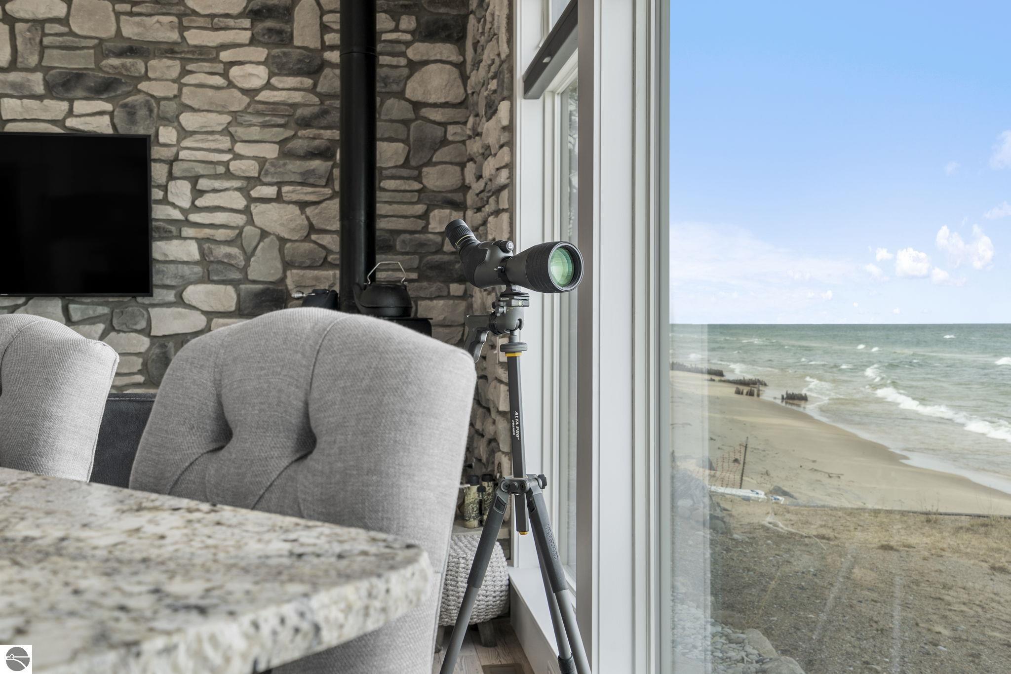 3126 Lake Shore Road