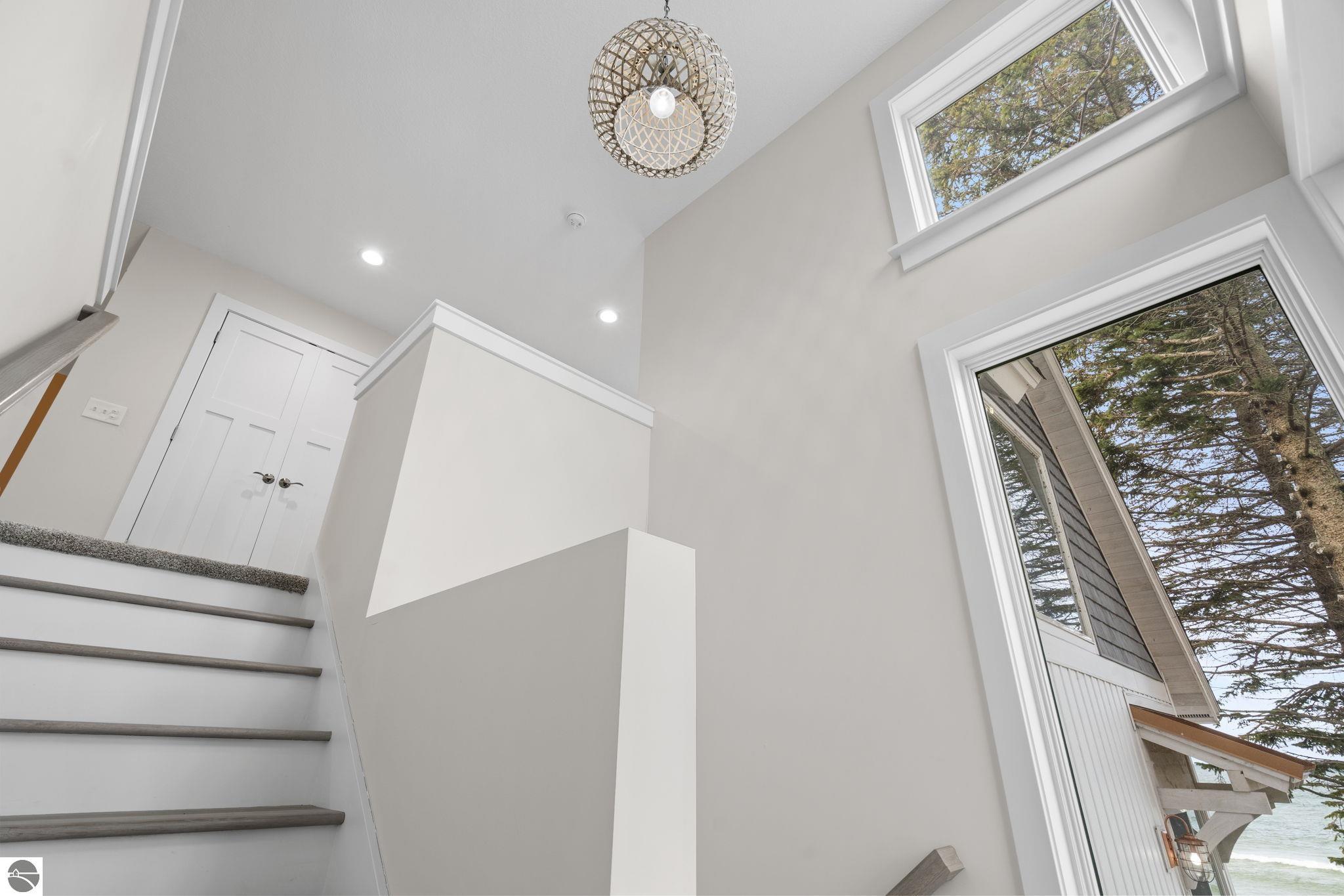 3126 Lake Shore Road