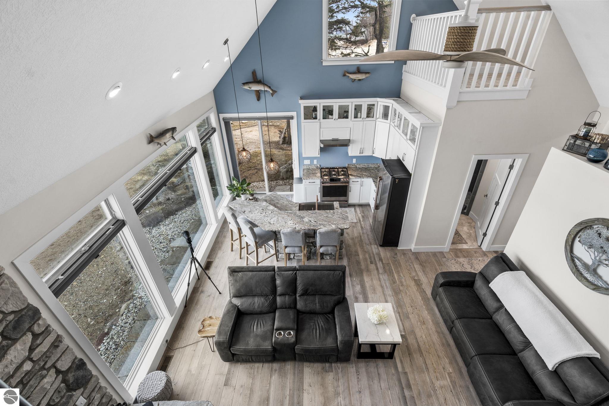 3126 Lake Shore Road