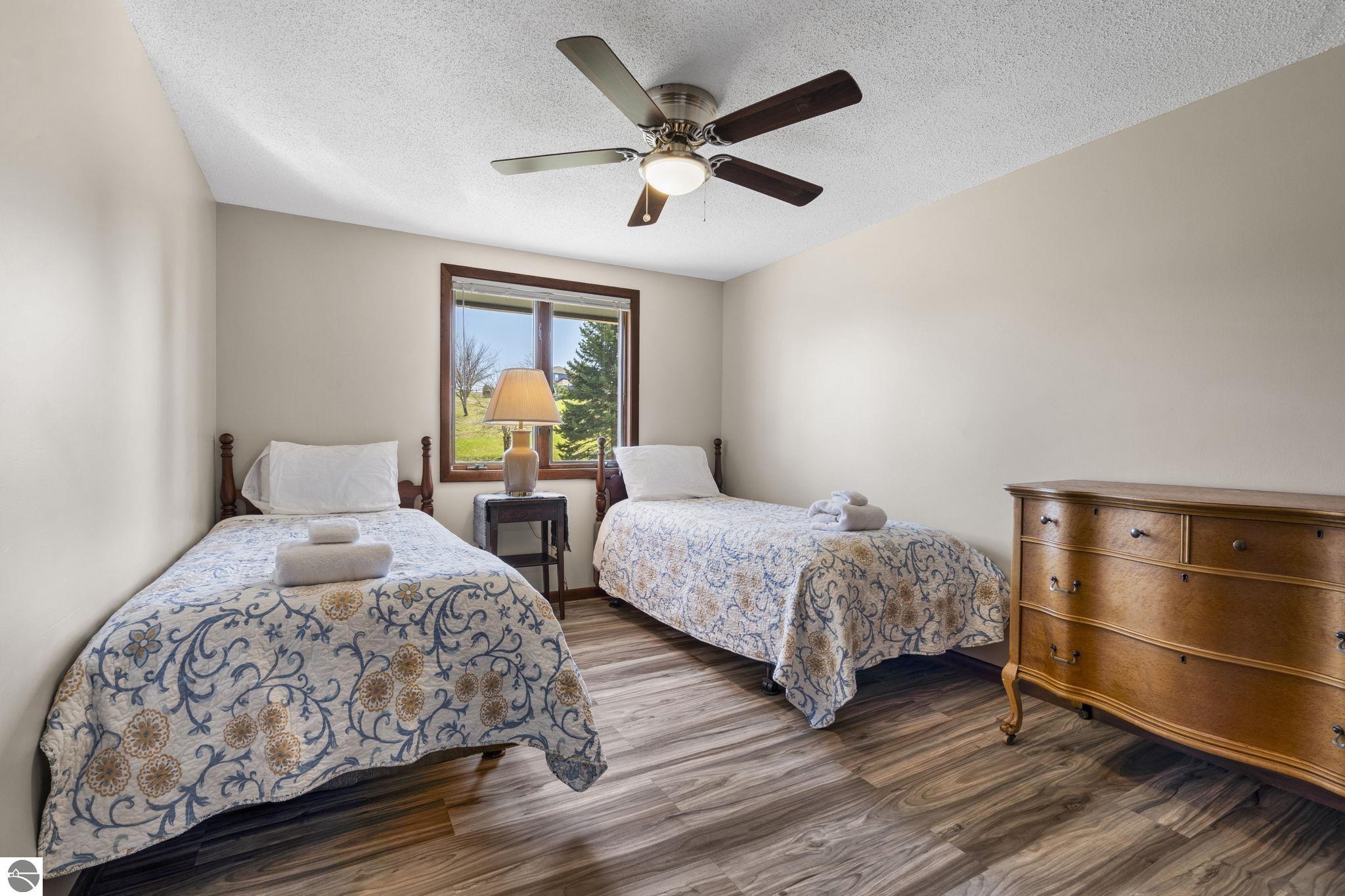 4692 E Duck Lake Road