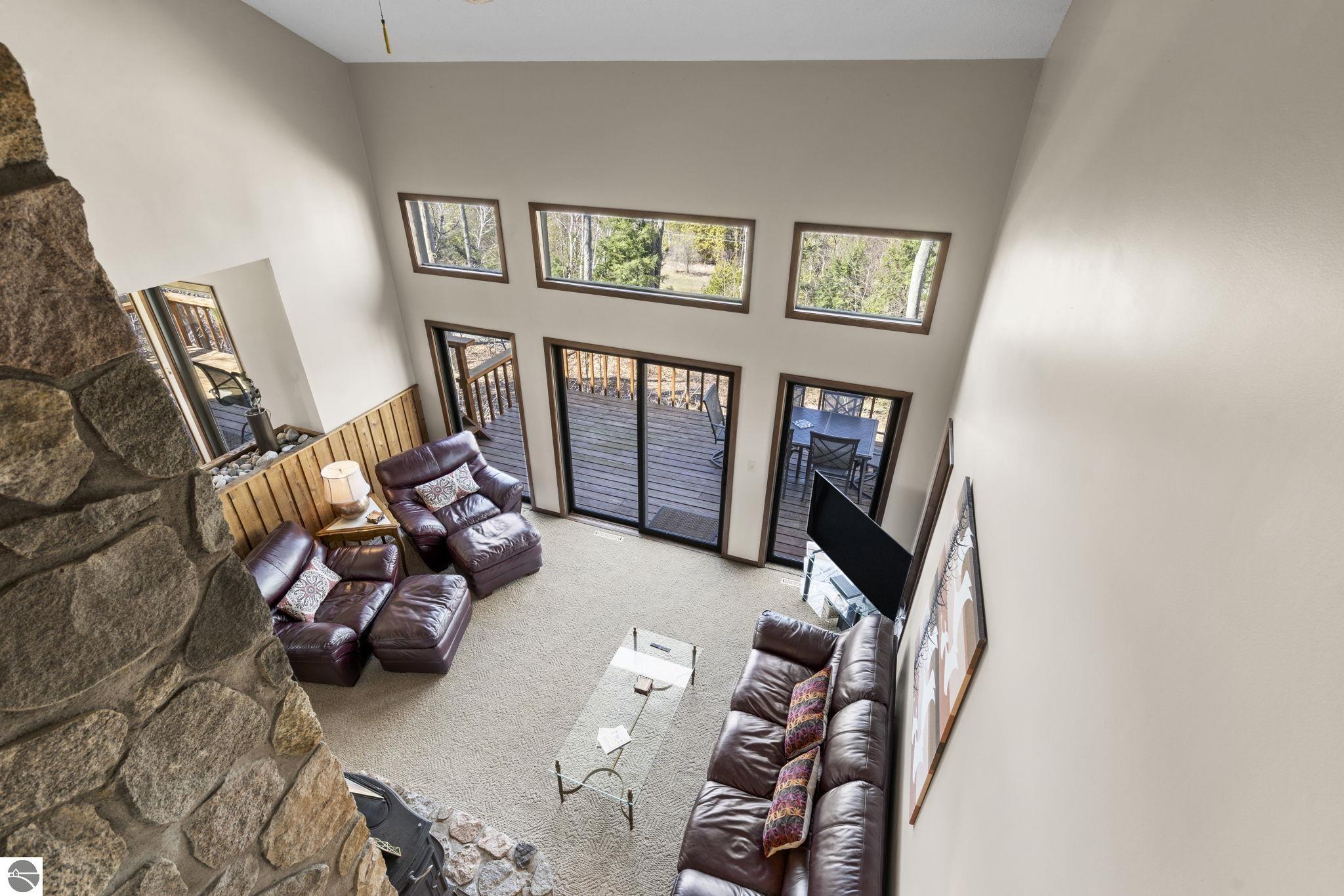 4692 E Duck Lake Road