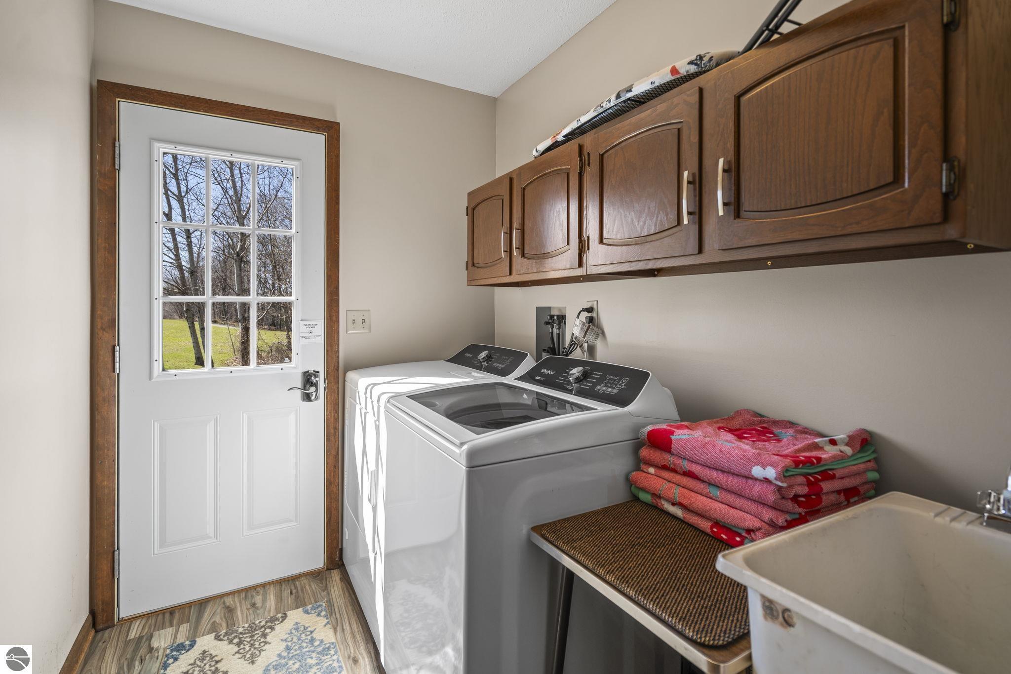 4692 E Duck Lake Road