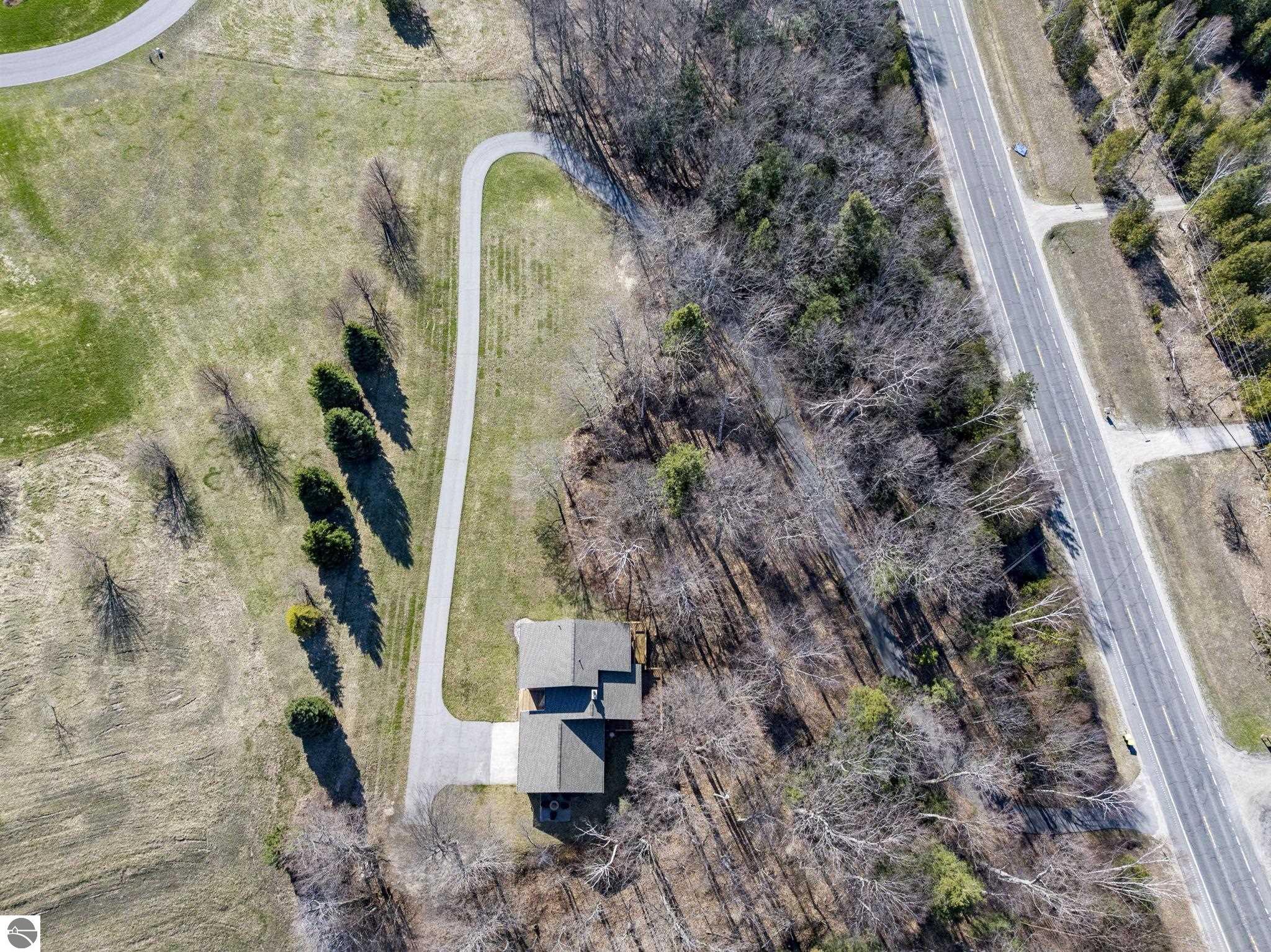 4692 E Duck Lake Road