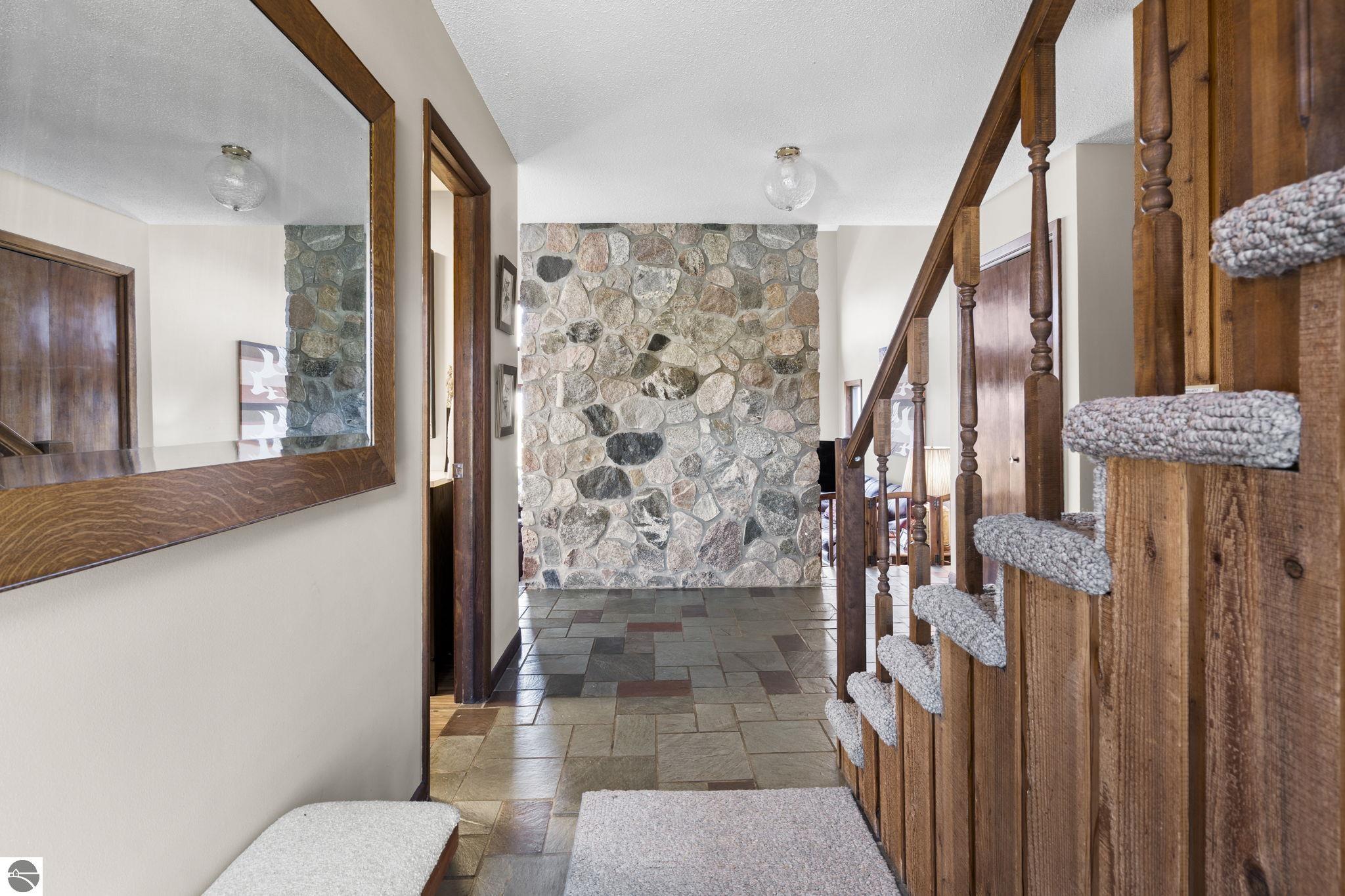 4692 E Duck Lake Road