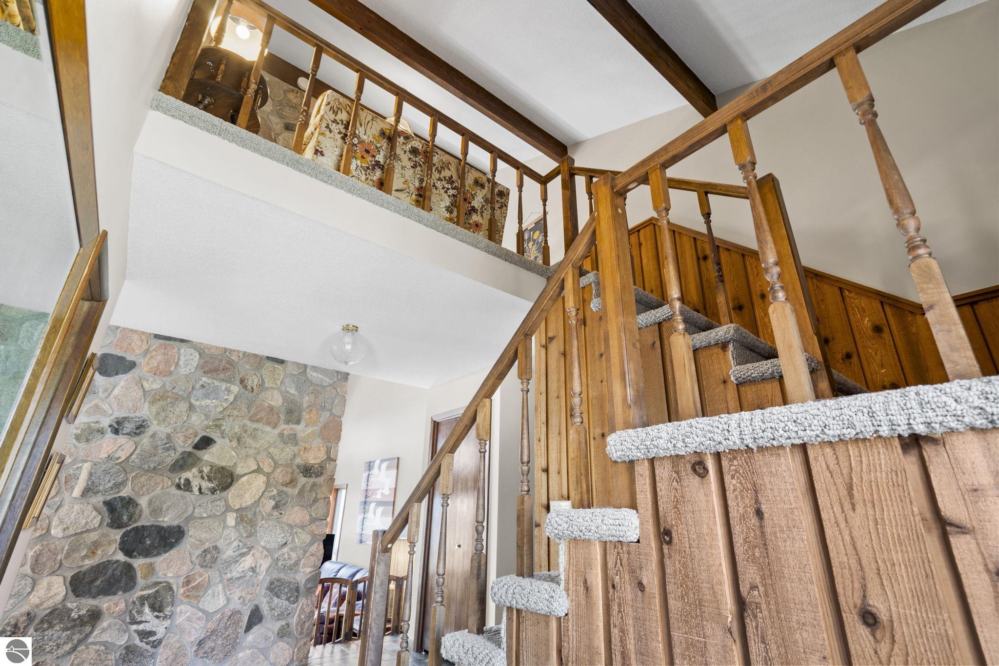 4692 E Duck Lake Road