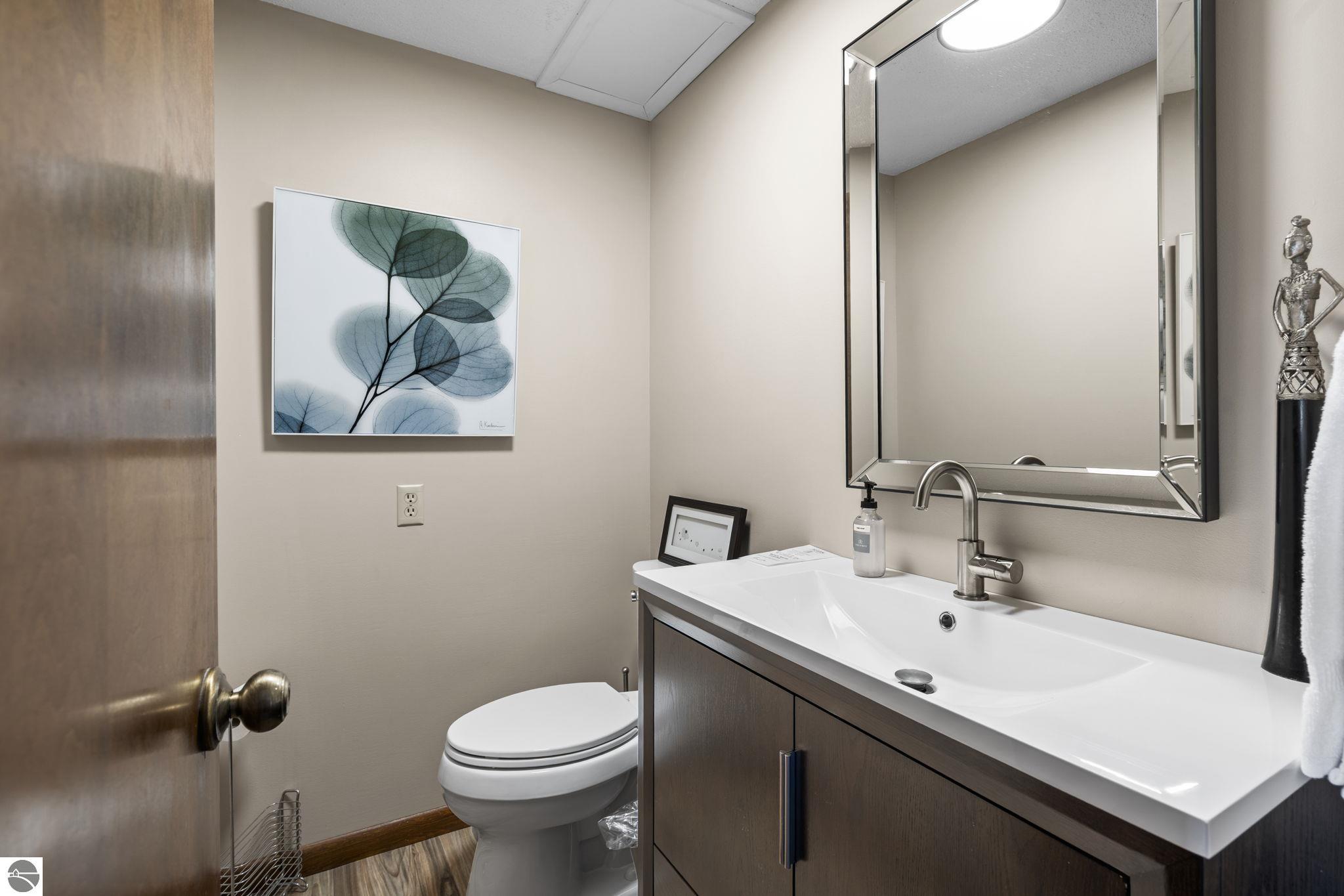 4692 E Duck Lake Road