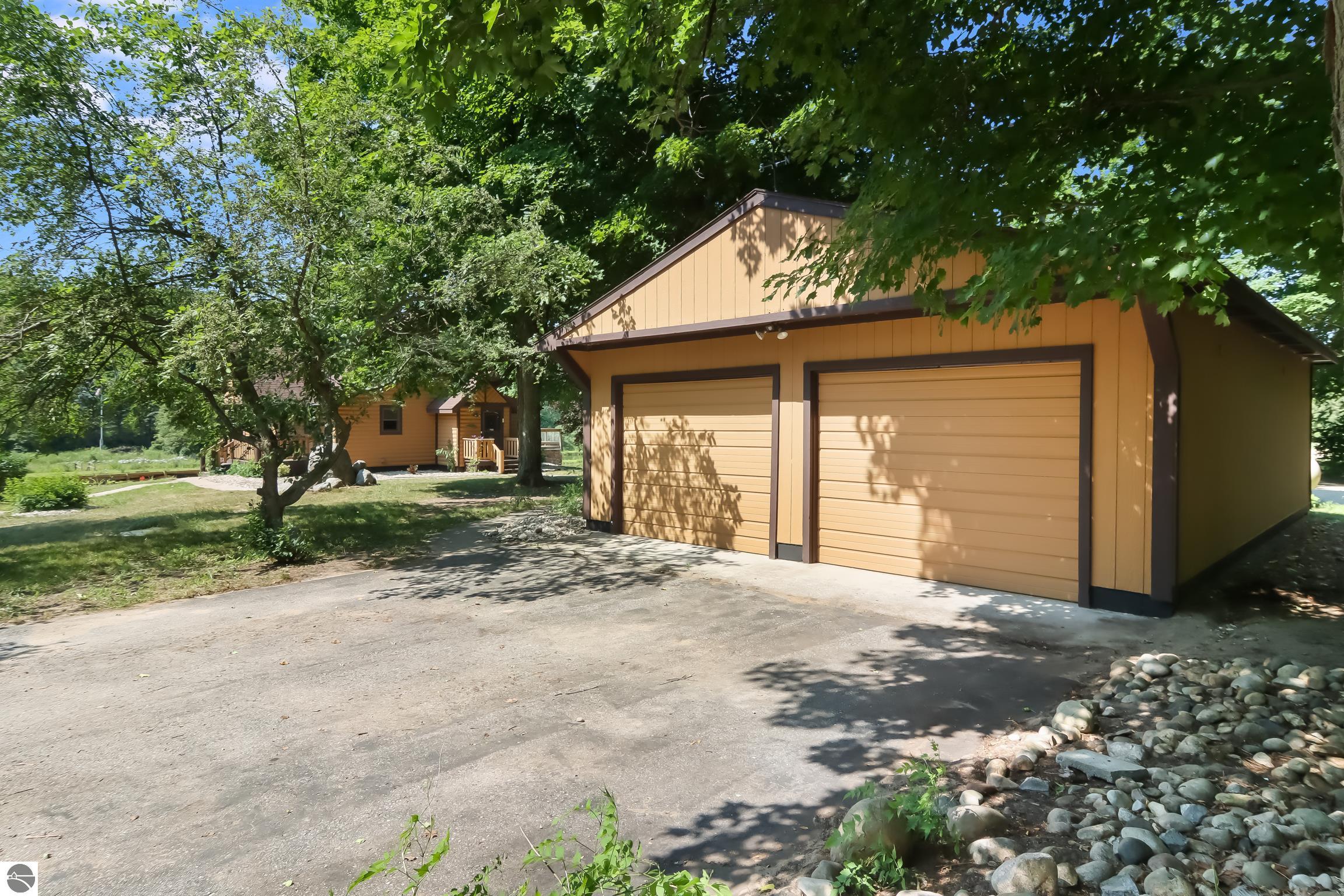 22559 Conrad Road