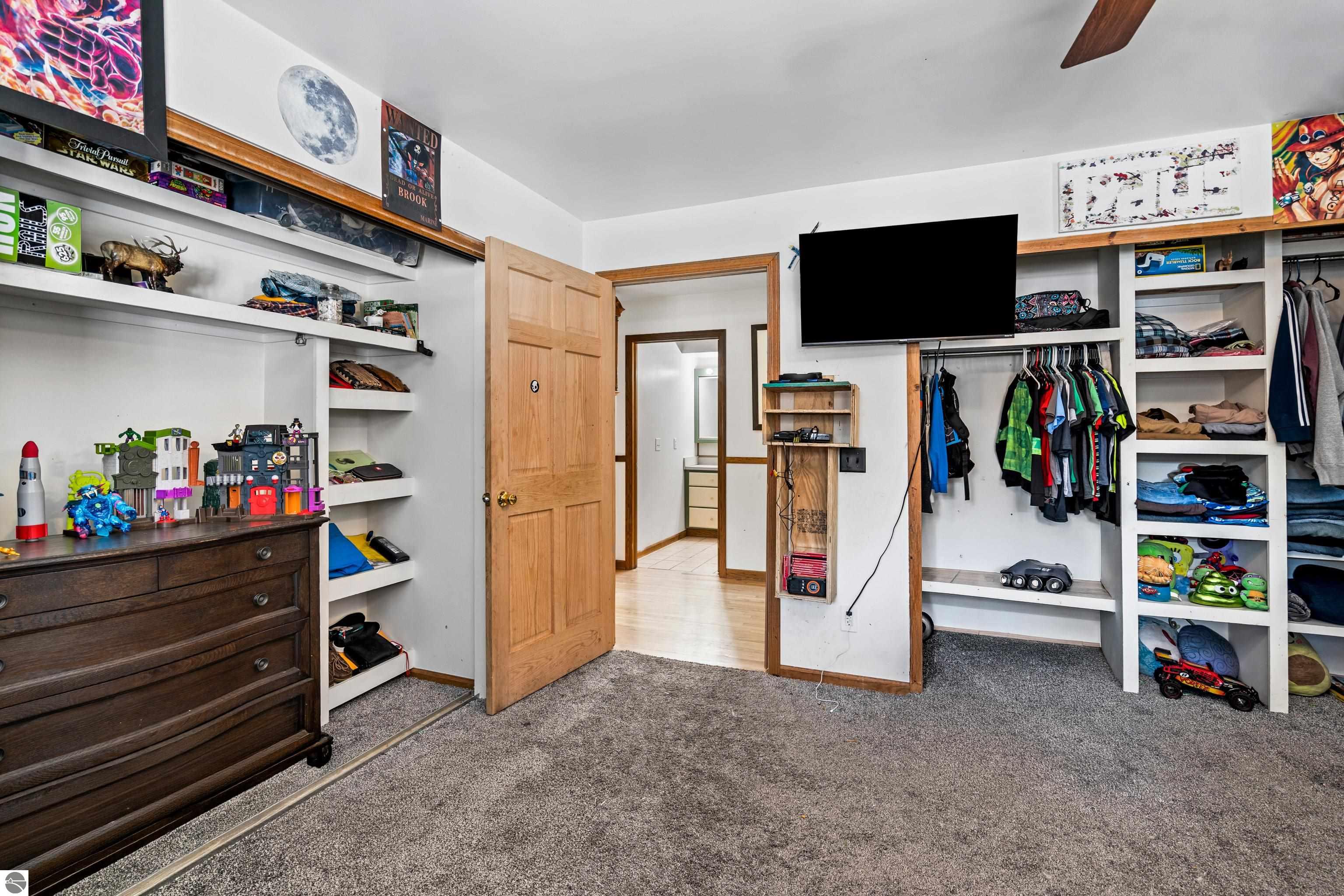 22559 Conrad Road