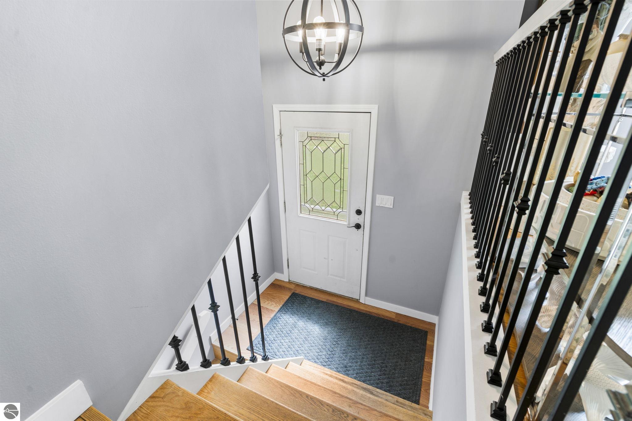 1891 Hummingbird Lane