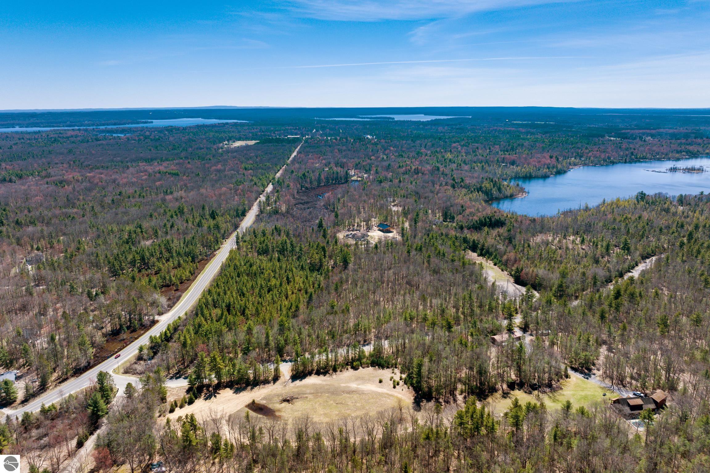3 Mud Lake Road