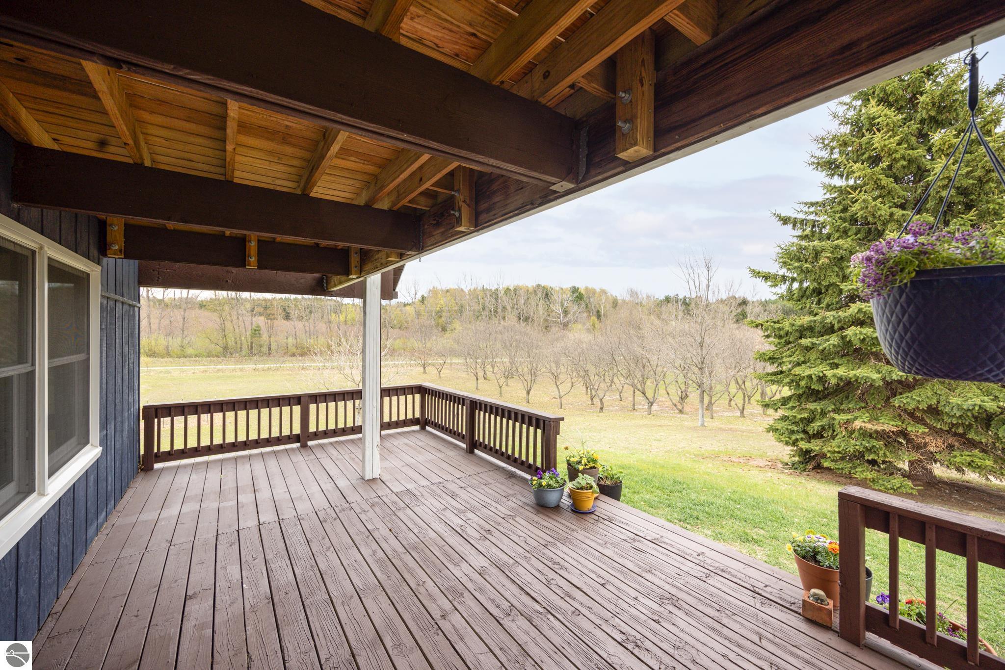 7825 S Lake Leelanau Drive
