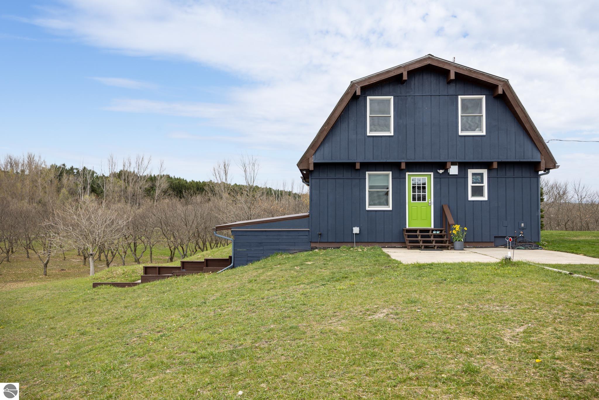 7825 S Lake Leelanau Drive