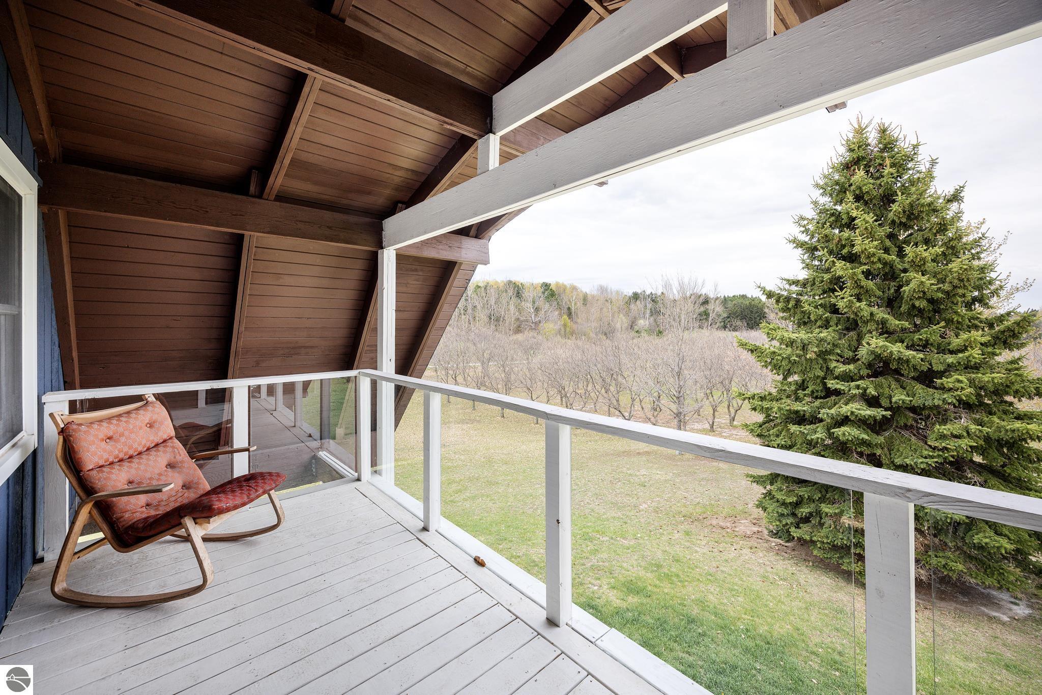 7825 S Lake Leelanau Drive