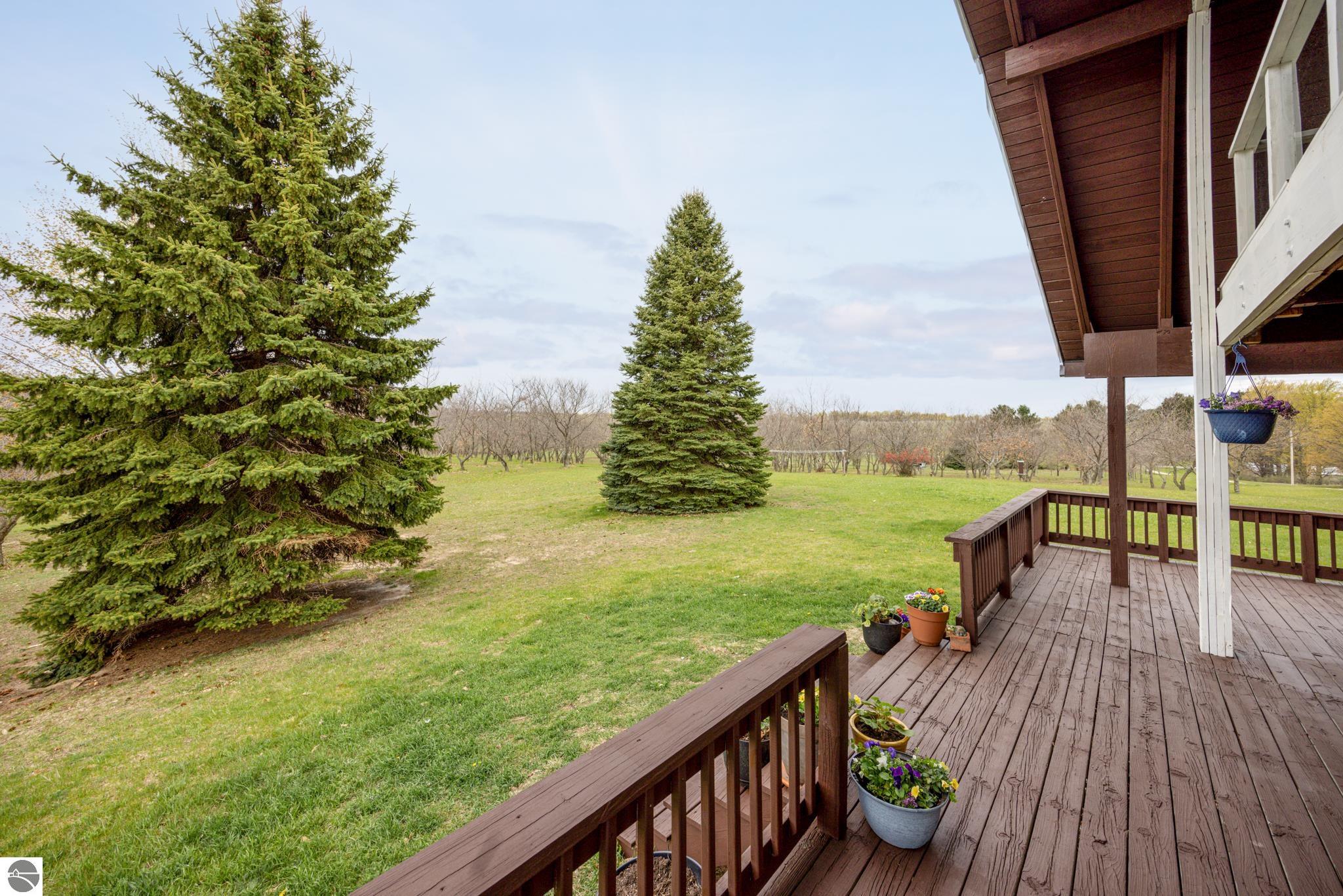 7825 S Lake Leelanau Drive