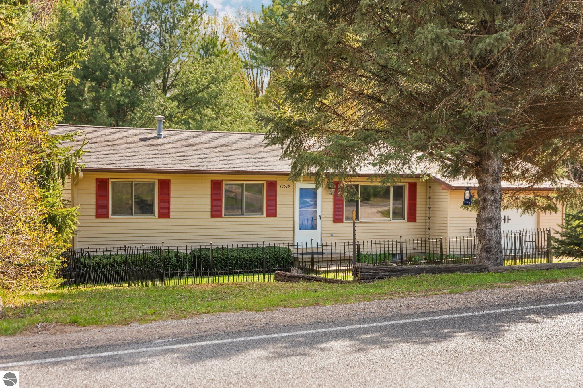 10510 E Shady Lane