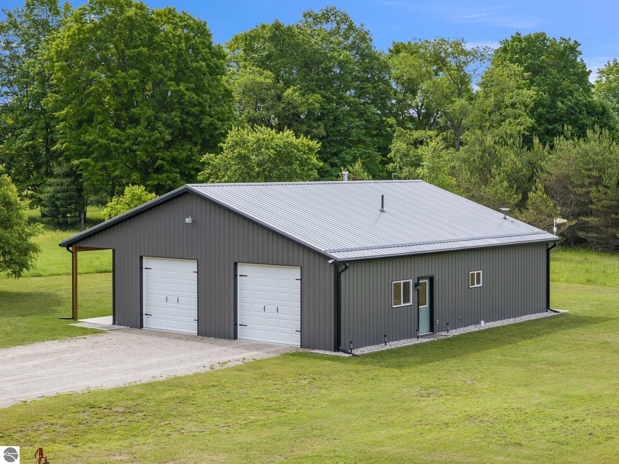 10815 N 25 Road