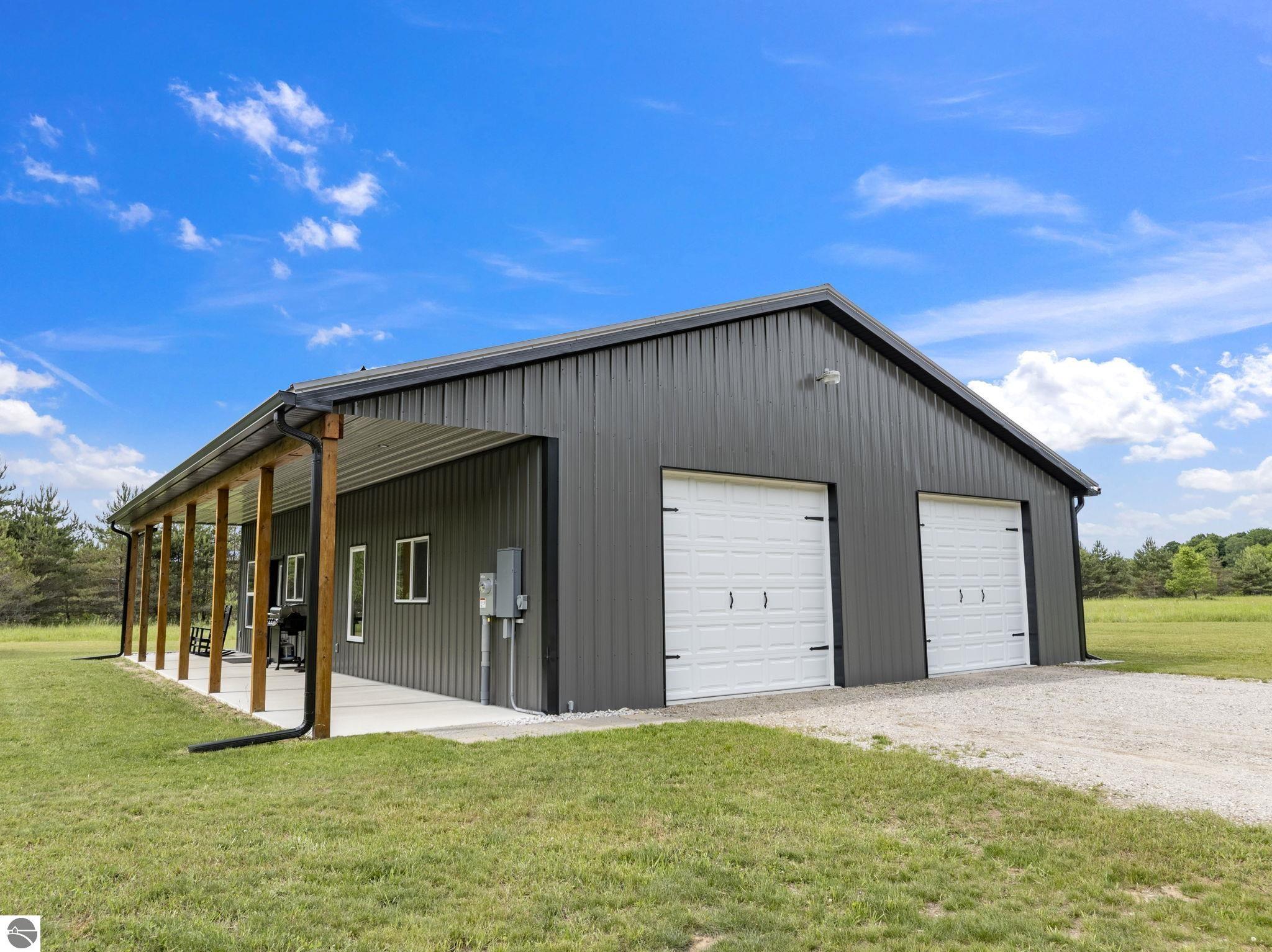 10815 N 25 Road