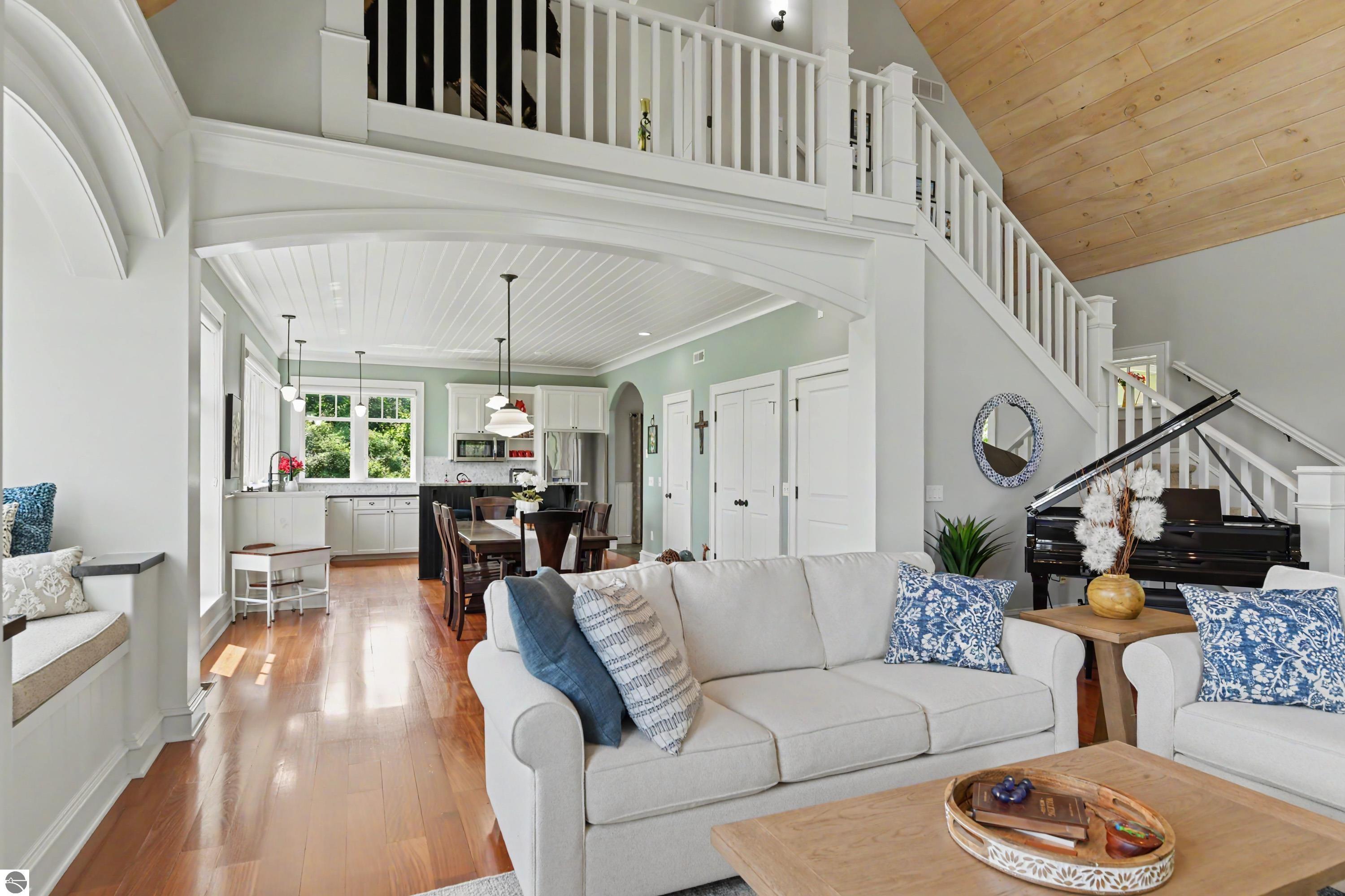 7433 Tobeco Creek Drive