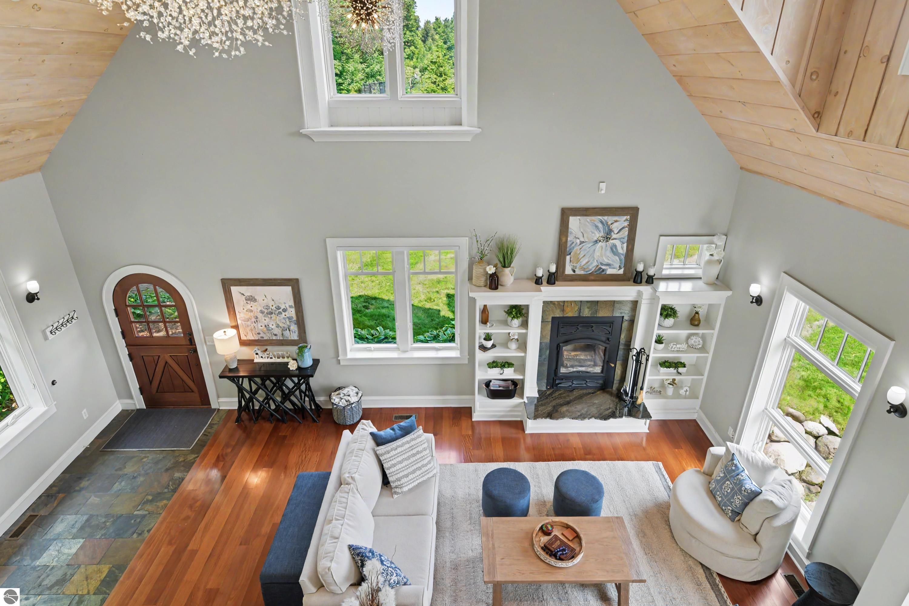 7433 Tobeco Creek Drive
