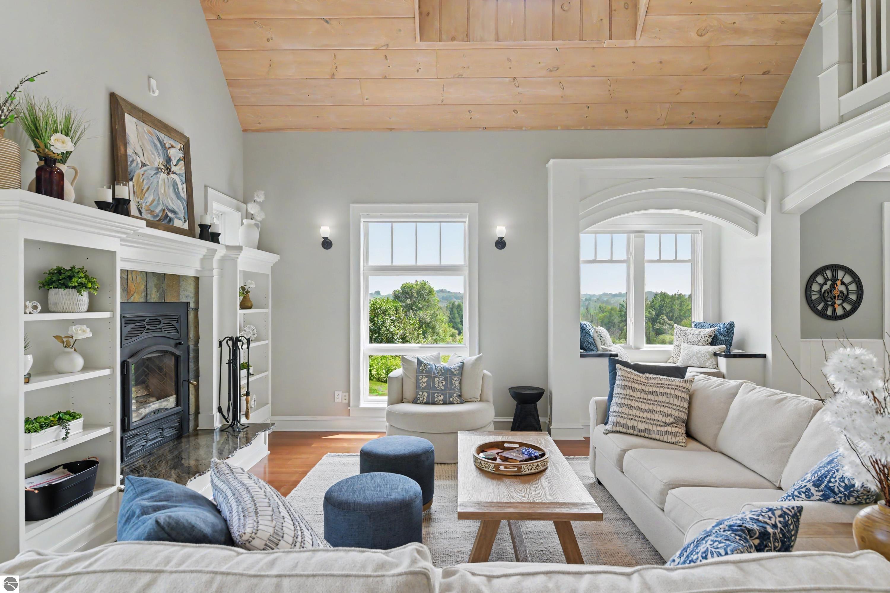 7433 Tobeco Creek Drive