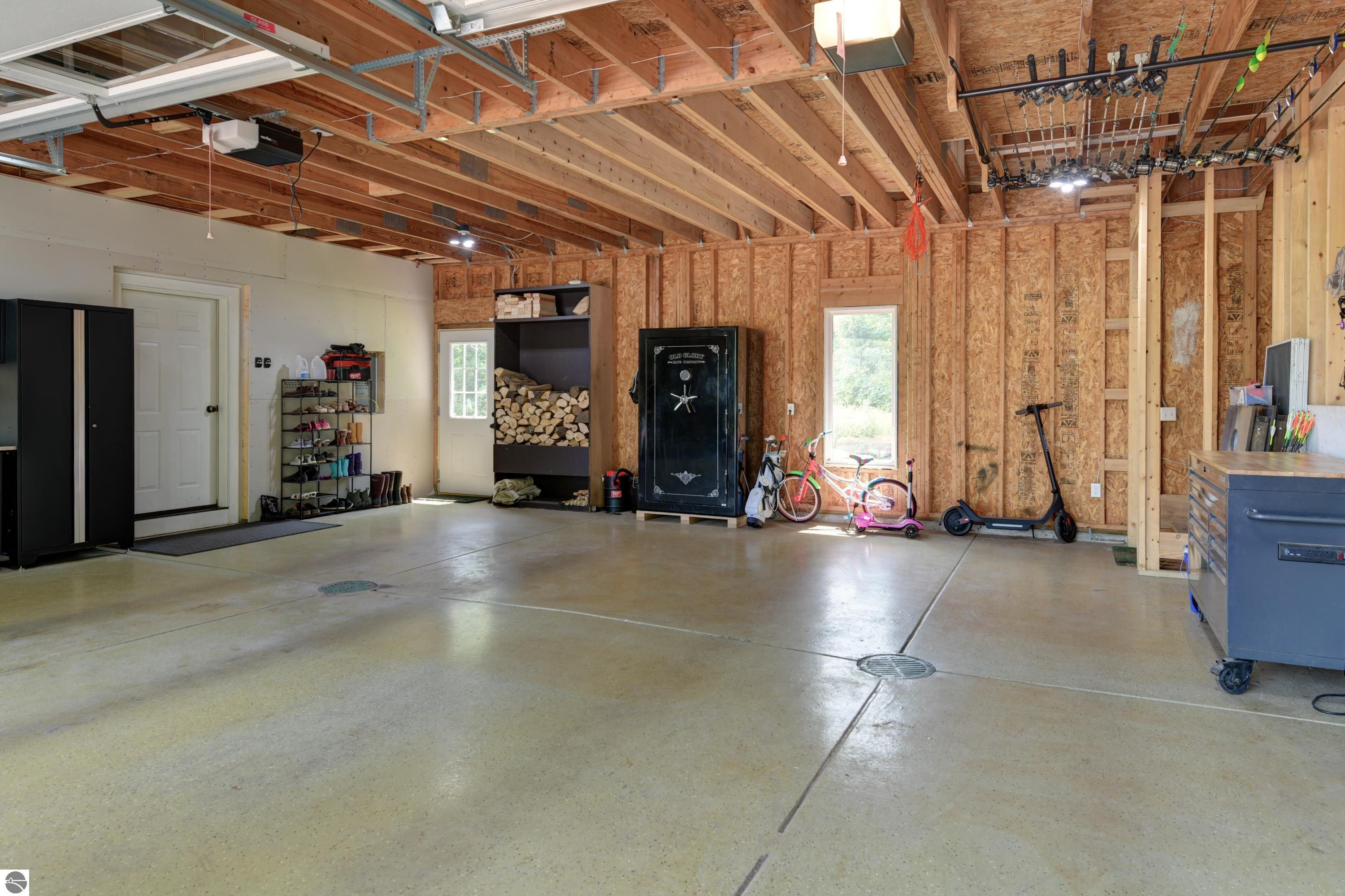 7433 Tobeco Creek Drive