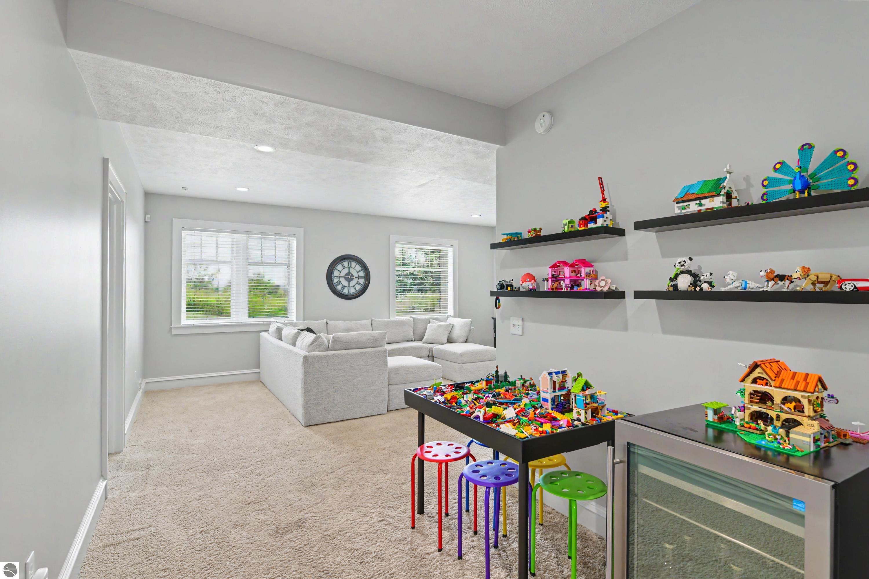 7433 Tobeco Creek Drive