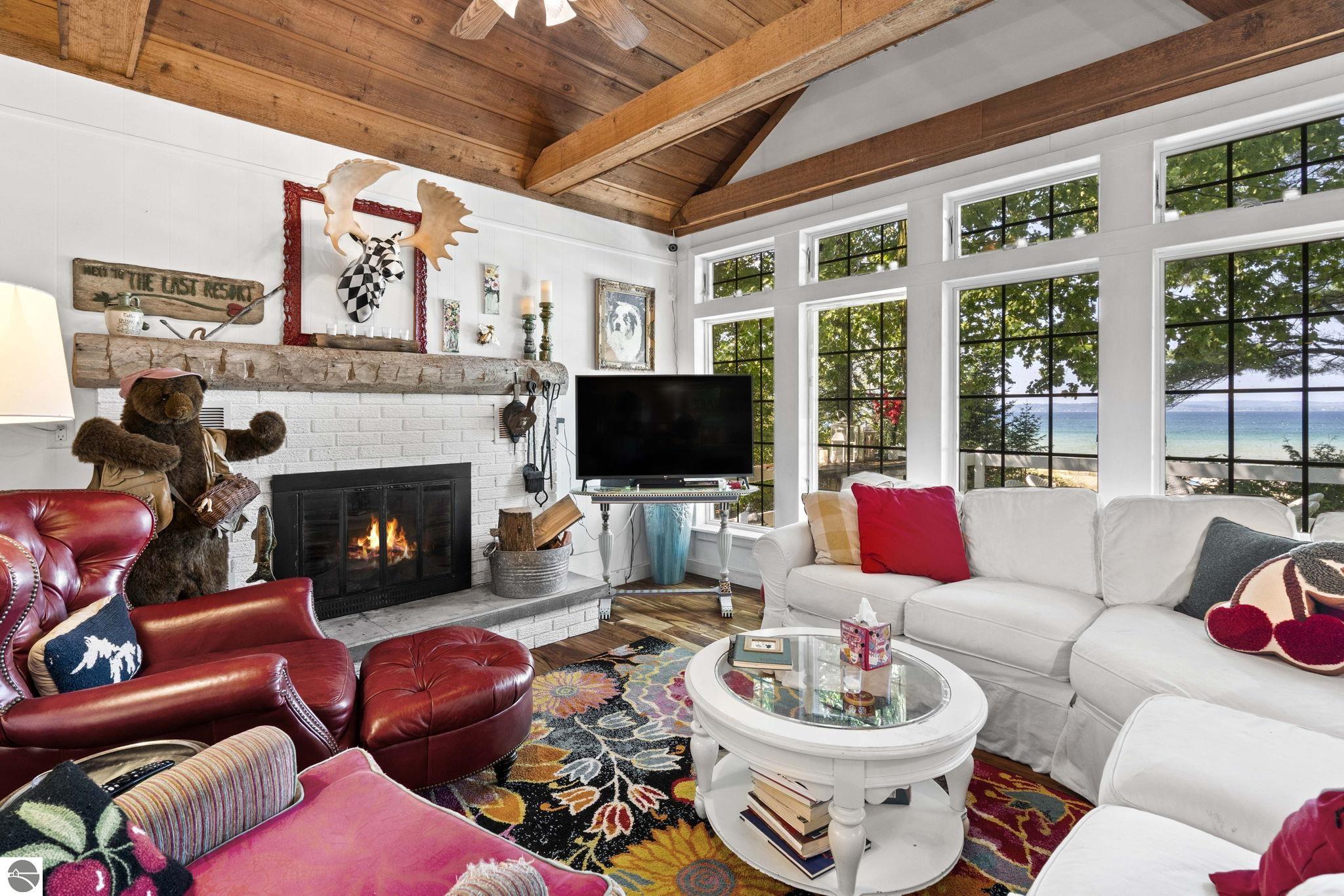 2565 Shore Wood Drive