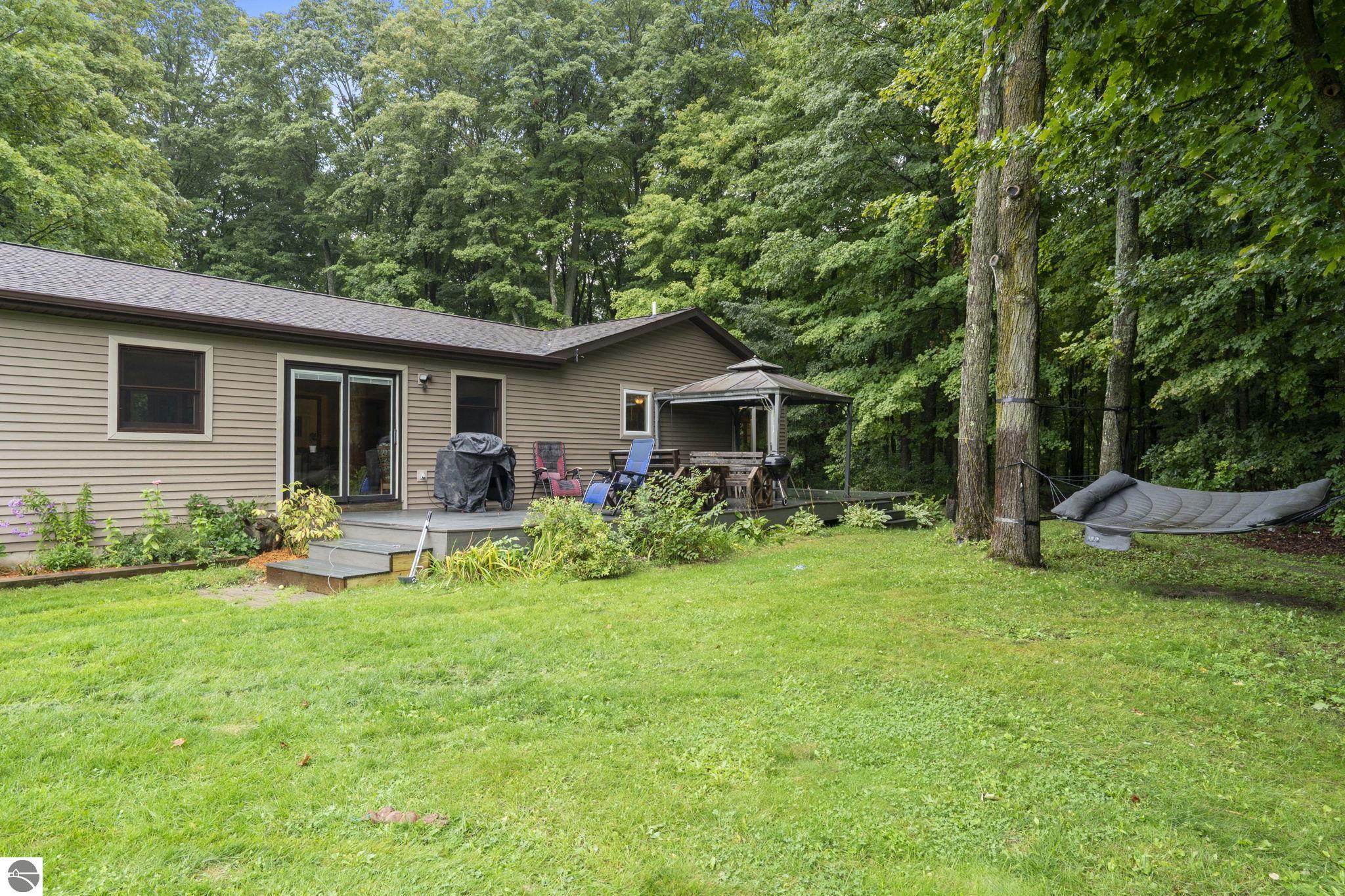 5275 Pierce Road