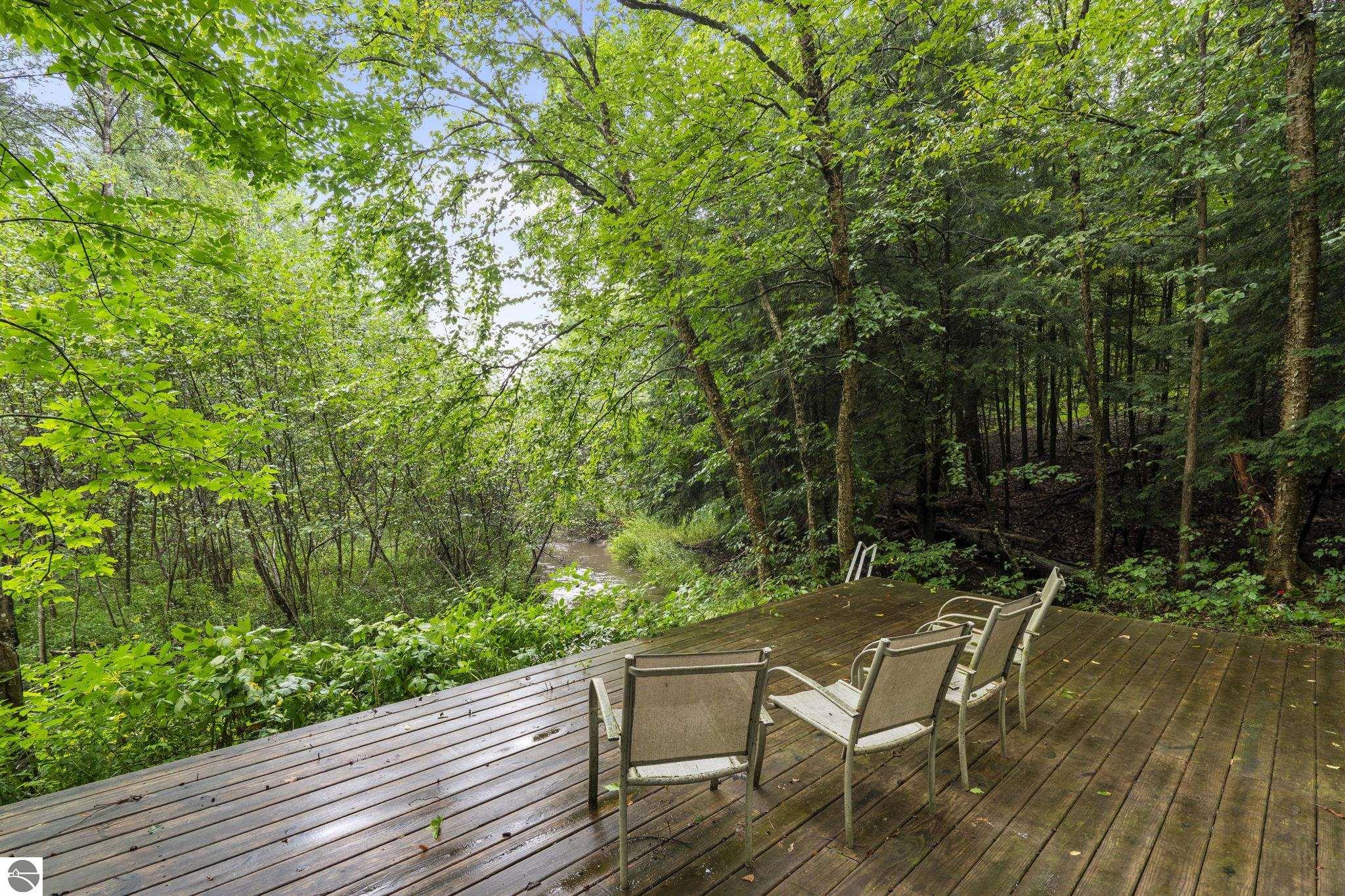 5275 Pierce Road