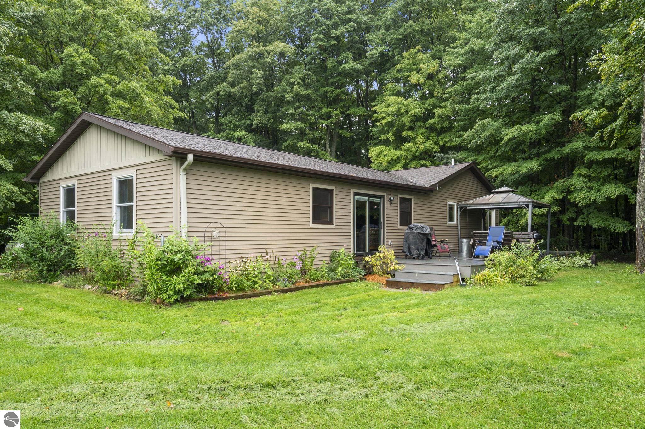 5275 Pierce Road